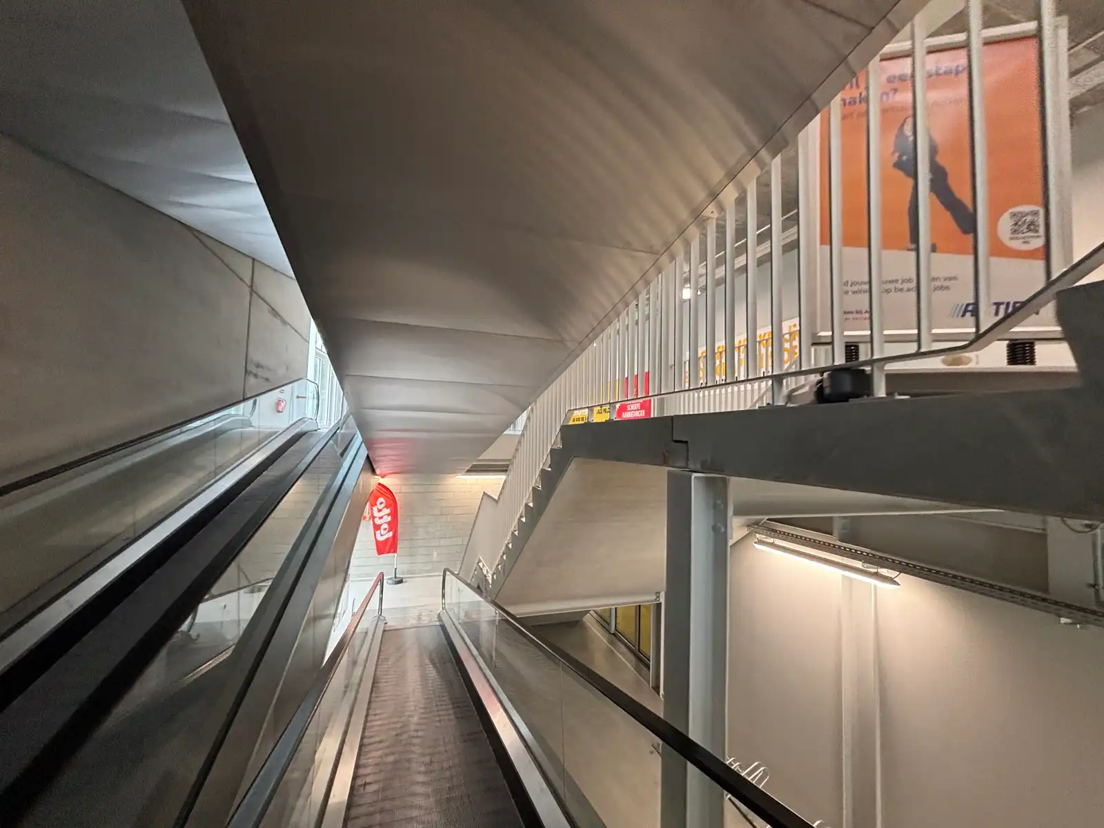 950 m² casco handelspand naast Action en Jumbo Tienen foto 3