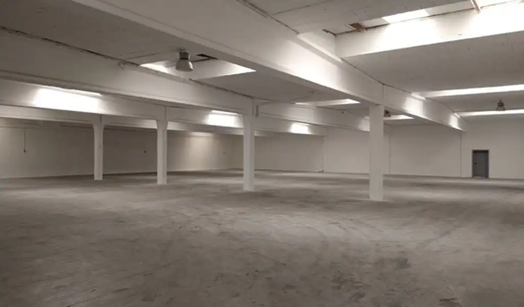 Magazijn met ingericht kantoor te huur in het industriepark te Malle foto 3