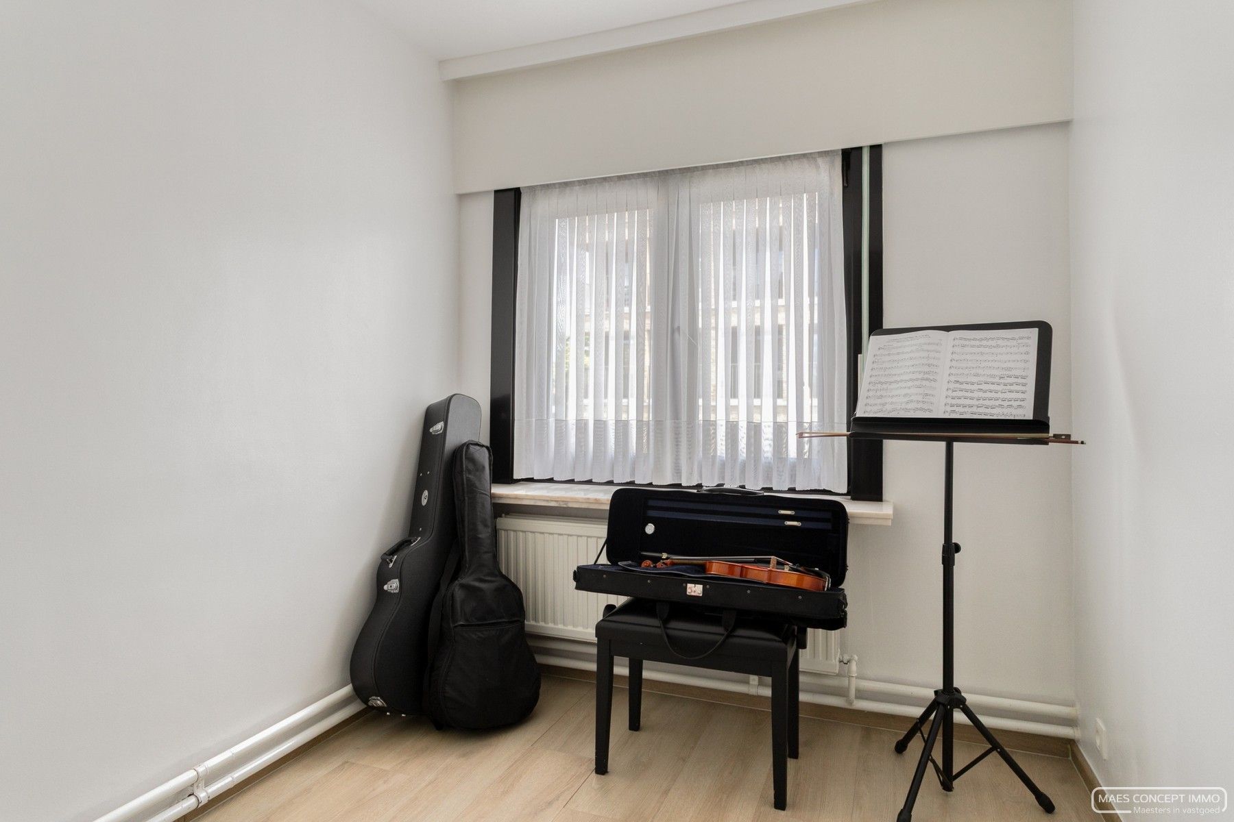 Gerenoveerde woning te koop te Vichte foto 11