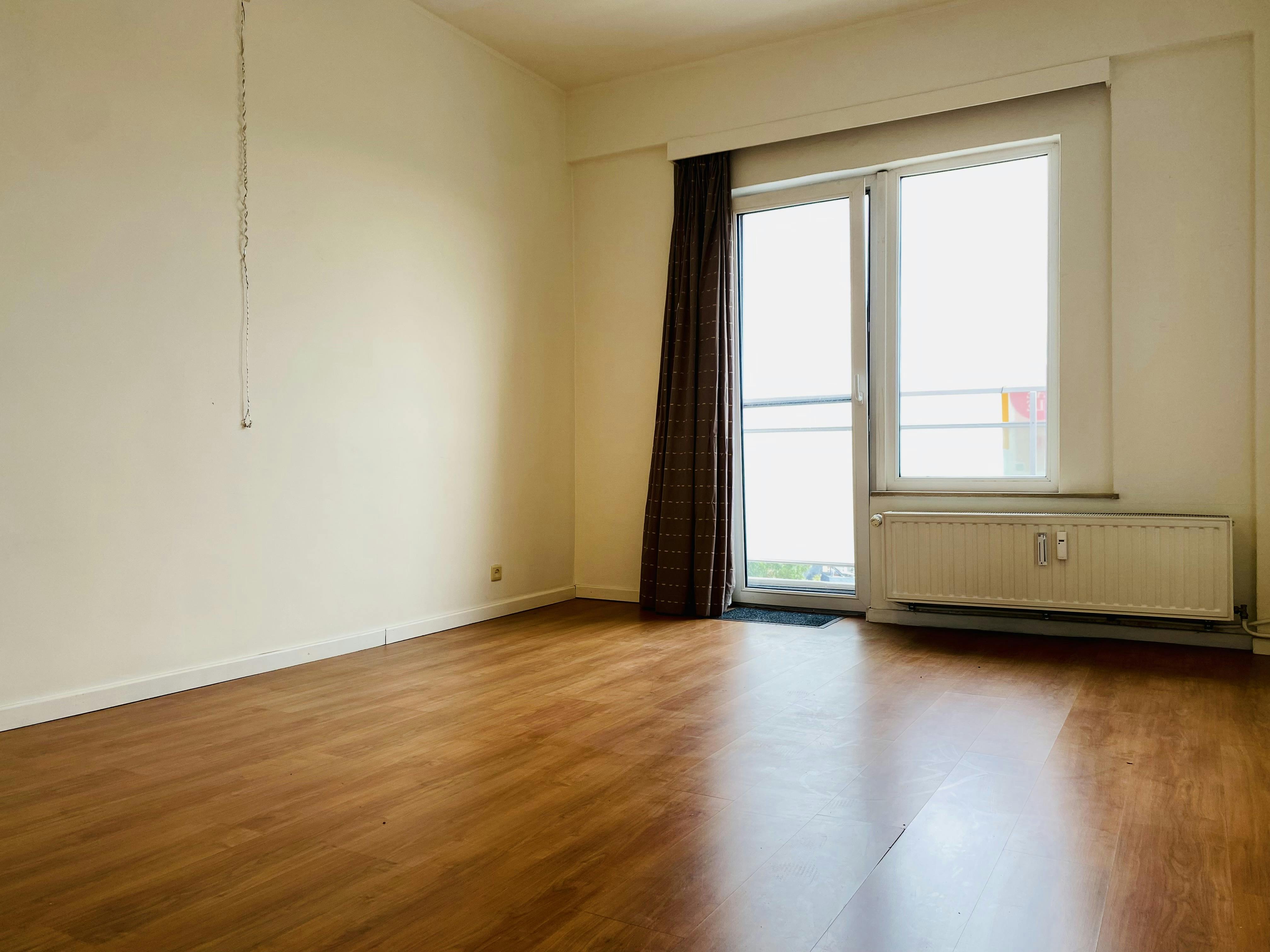 TE HUUR: appartement met 3 slaapkamers in Hasselt centrum foto 5