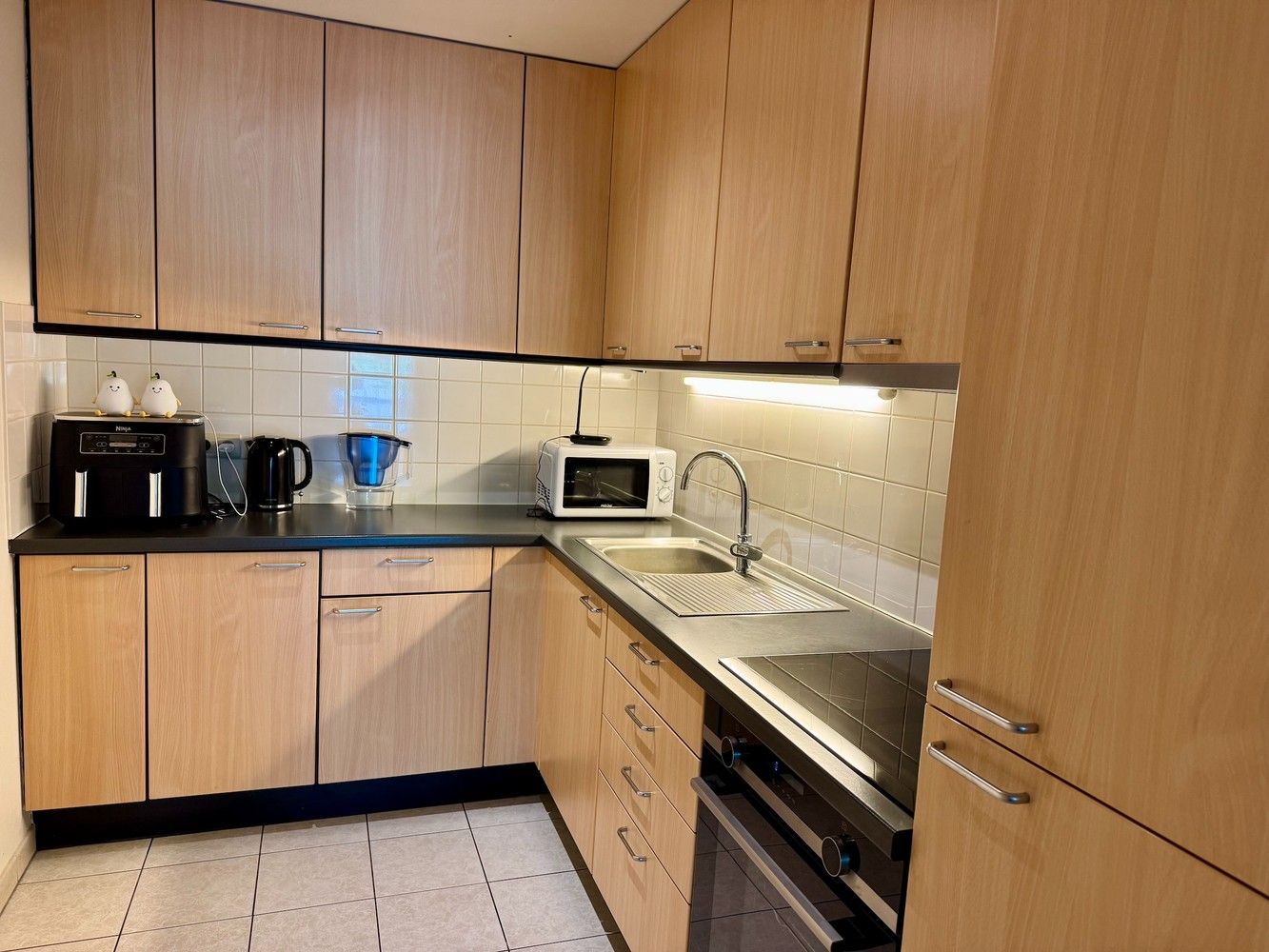 Comfortabel gelijkvloers appartement met groot terras en tuintje foto 8