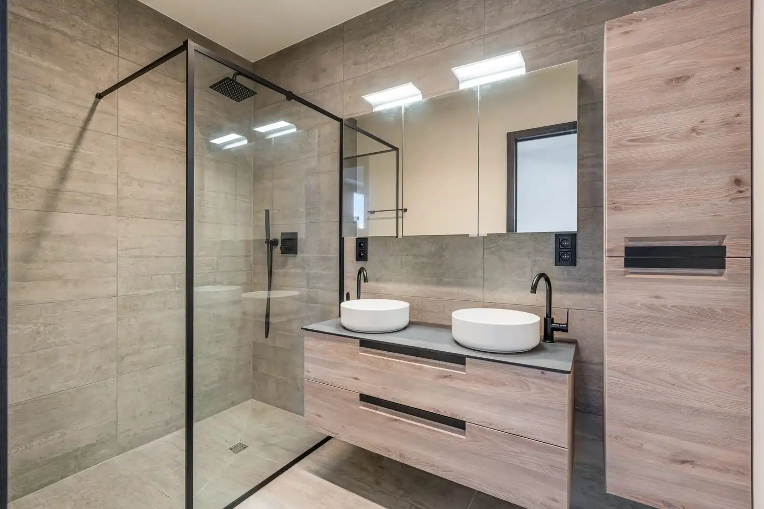 Rijwoning 4: Instapklare nieuwbouw rijwoning met 3 slaapkamers en zonnig terras in het centrum van Borgloon foto 13