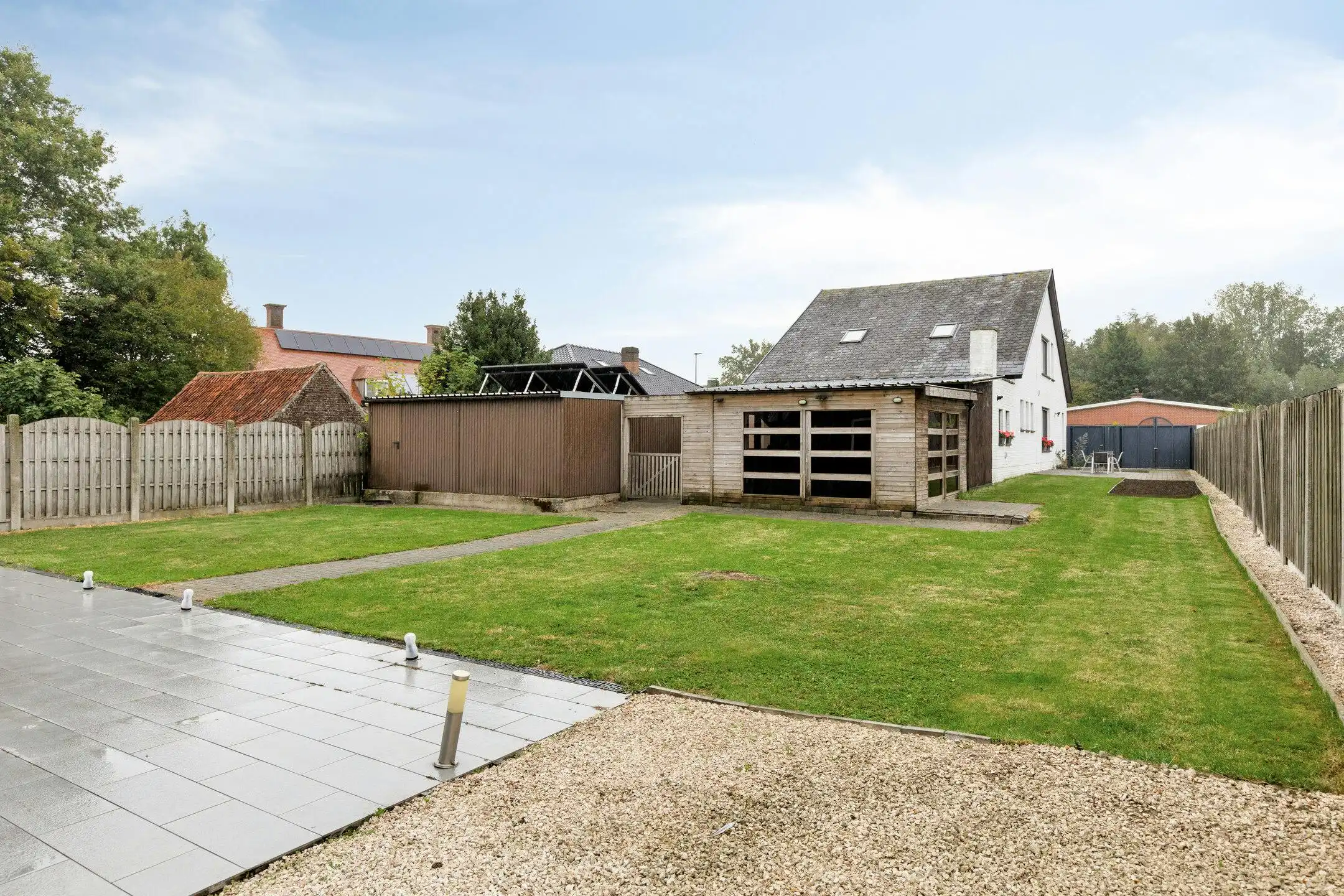 Ruime gezinswoning met tal van opties in Oostwinkel foto 13