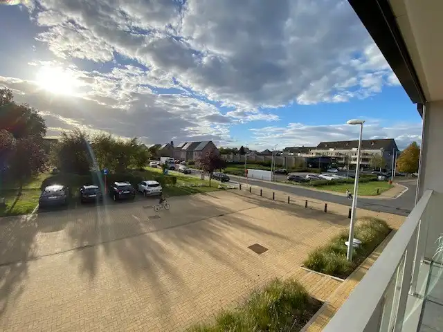 Ruim en instapklaar appartement met 3 slaapkamers, 2 terrassen en garage. foto 30