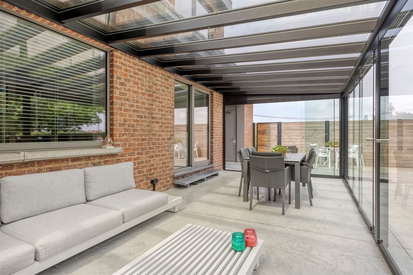 Gerenoveerde villa te koop met 4 slaapkamers foto 21