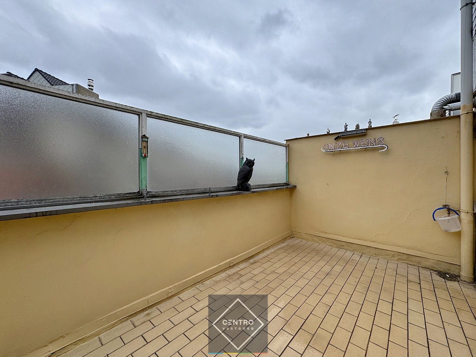 Op te frissen woning met ruime garage/opslagplaats en 3 slpks te Sint-Andries! foto 7
