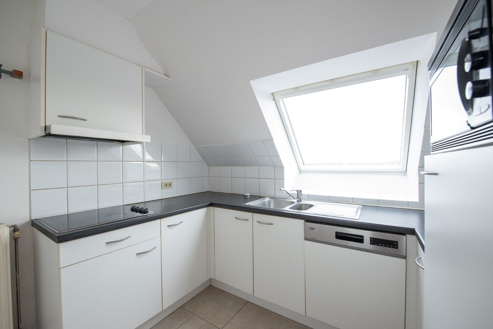 Lichtrijke studio te Zulte! foto 2