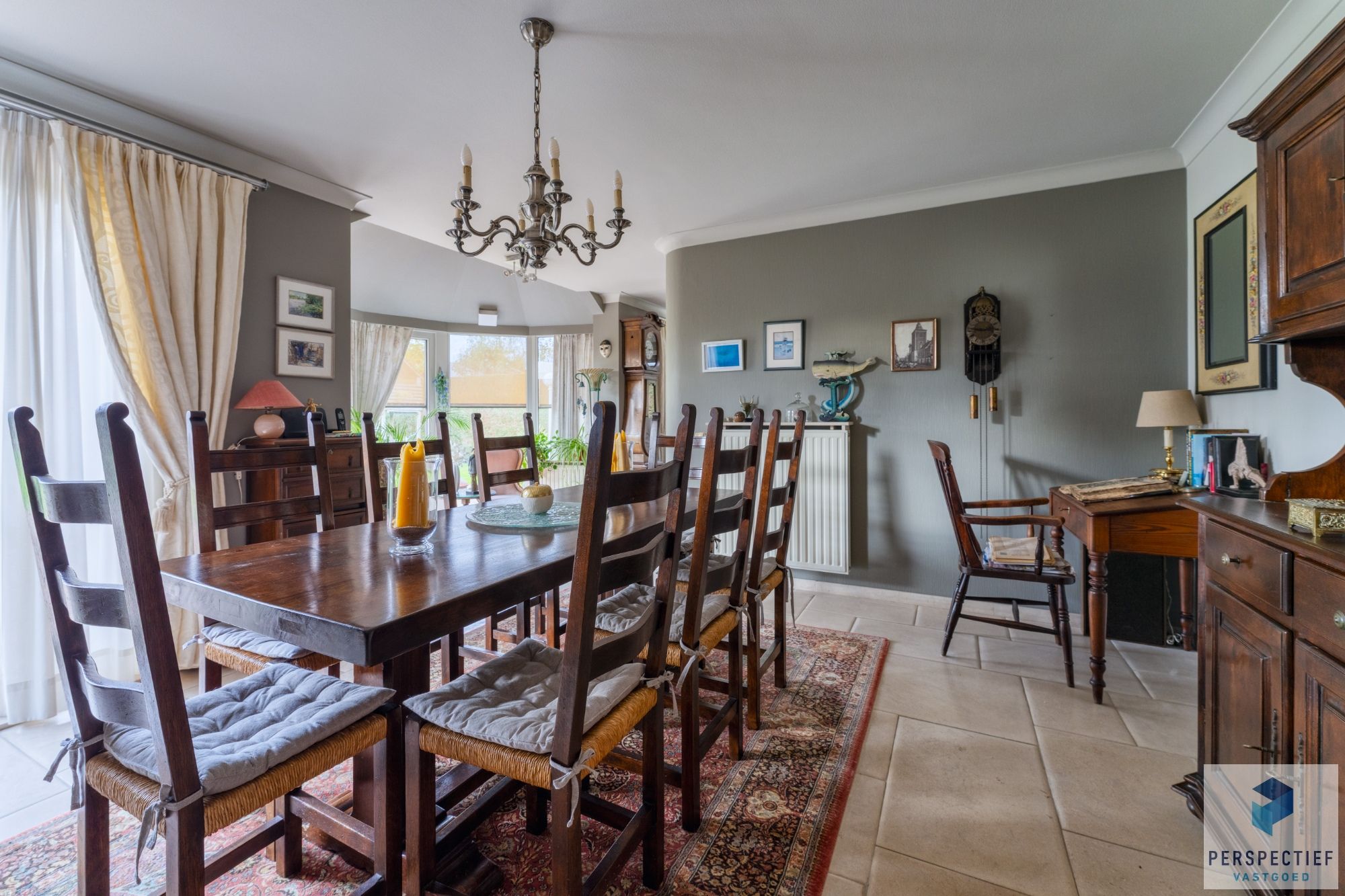 BEZOEKMOMENT 12/11 VAN 15U TOT 18U | TIJDLOZE VILLA met GROTE TUIN op 895m² en woonopp. van 257 m² foto 9