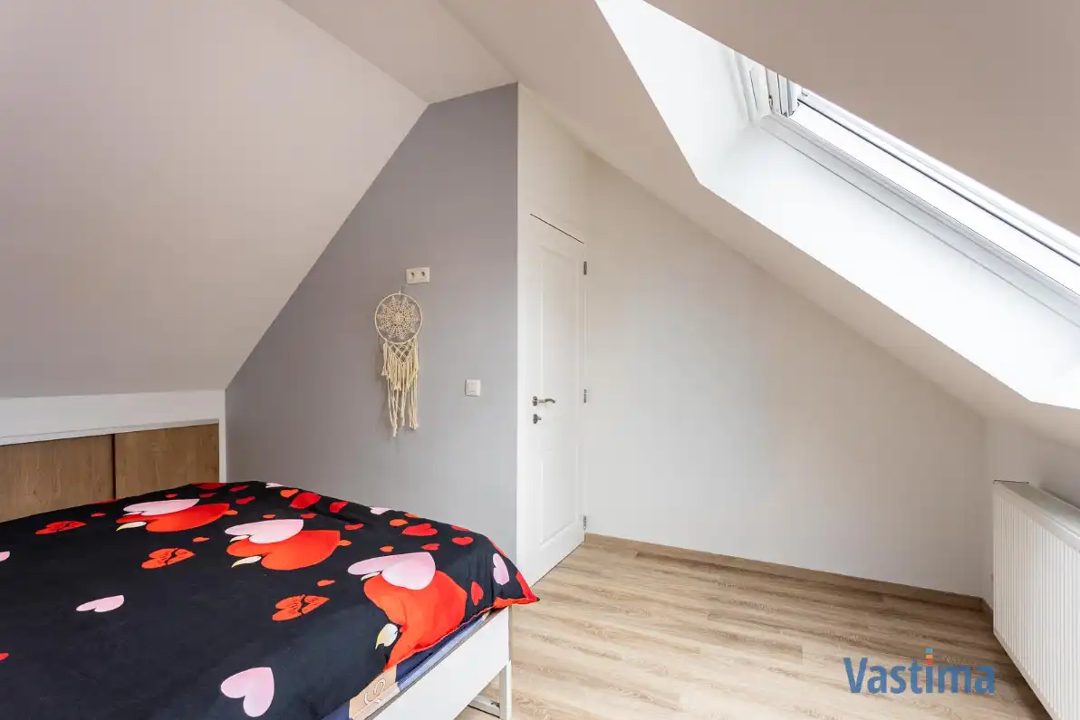 Instapklare, energiezuinige familiewoning met 4 slaapkamers, tuin en garage foto 18