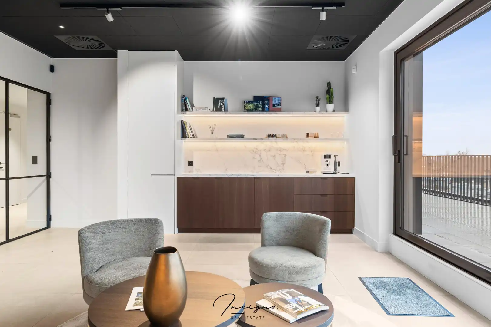 Kantoorgebouw foto 17