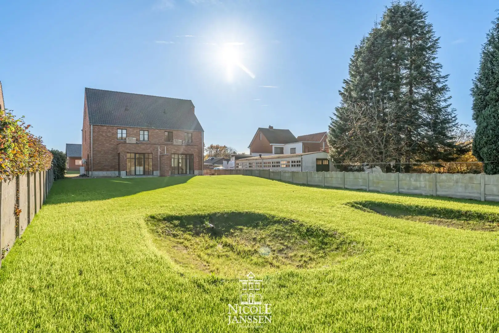 Nieuwbouwwoning van 216m² foto 22