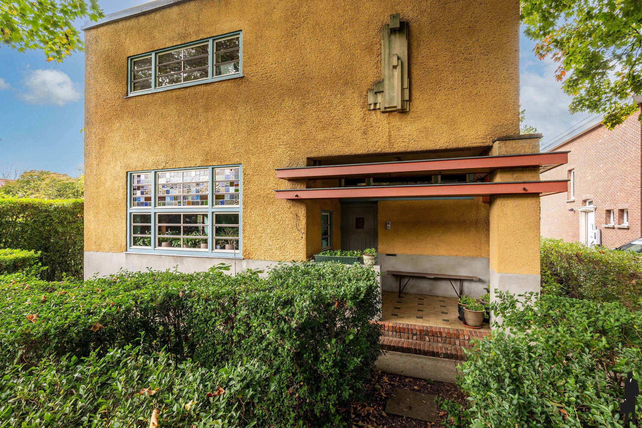 Uniek Beschermd Modernistisch Monument op toplocatie in Hove foto 3