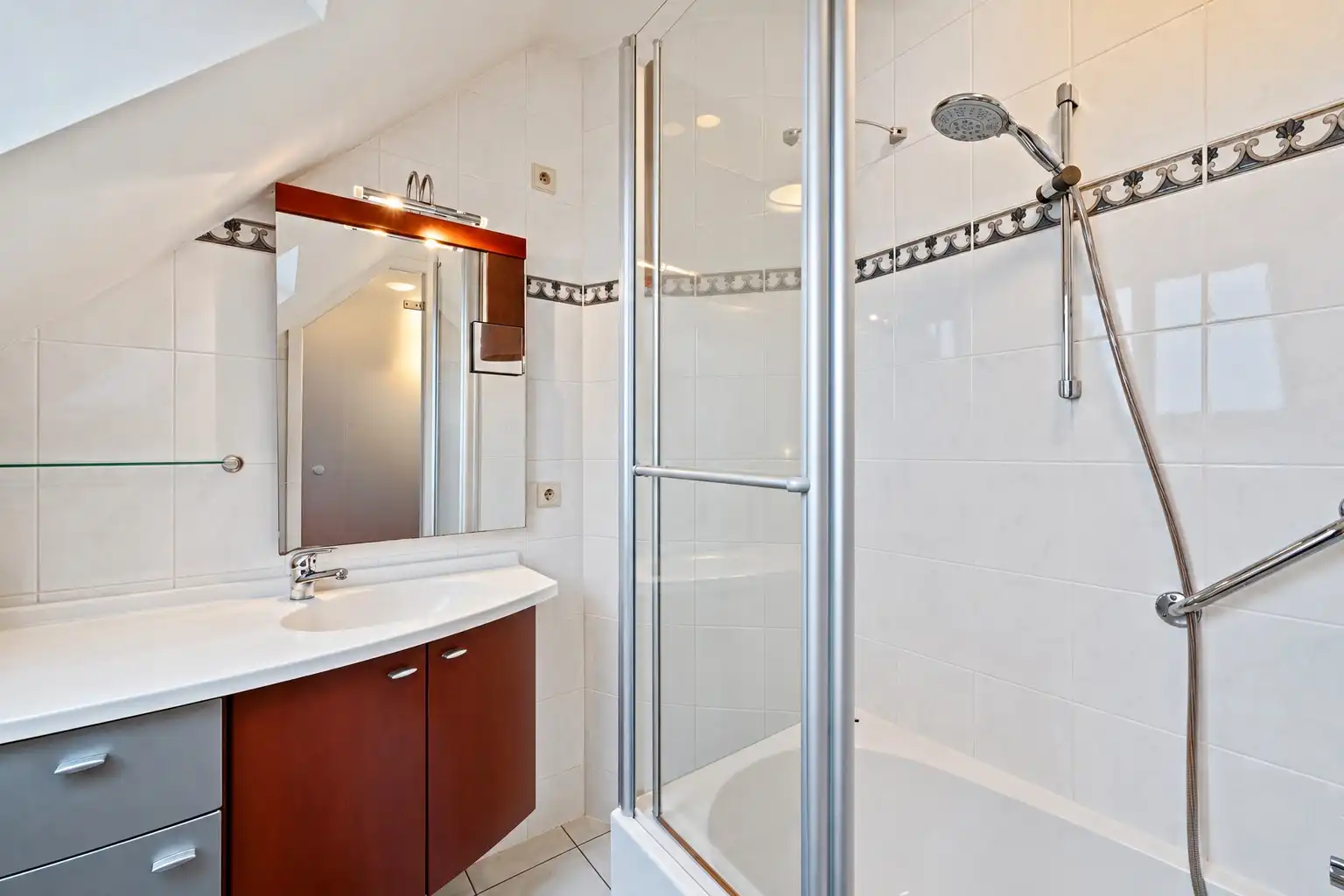 Mooi duplex-appartement met 2 terrassen te Heist foto 21