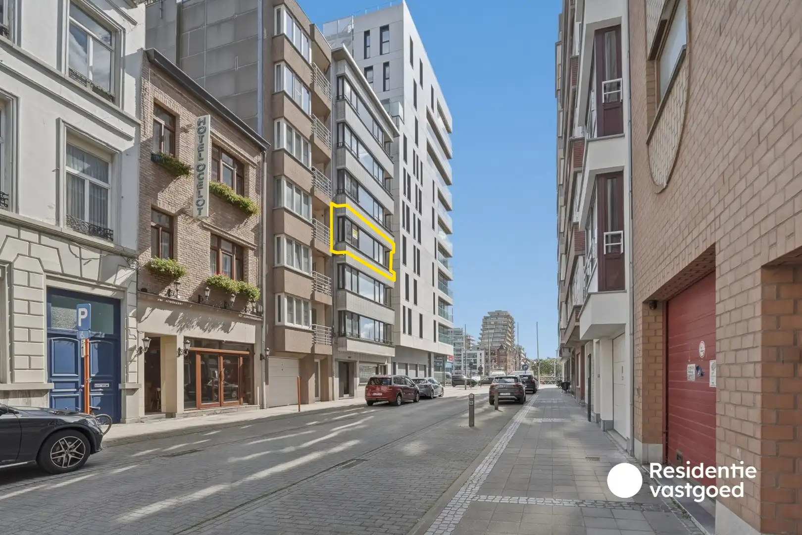 Ruim en volledig gerenoveerd appartement op topligging in Oostende foto 22