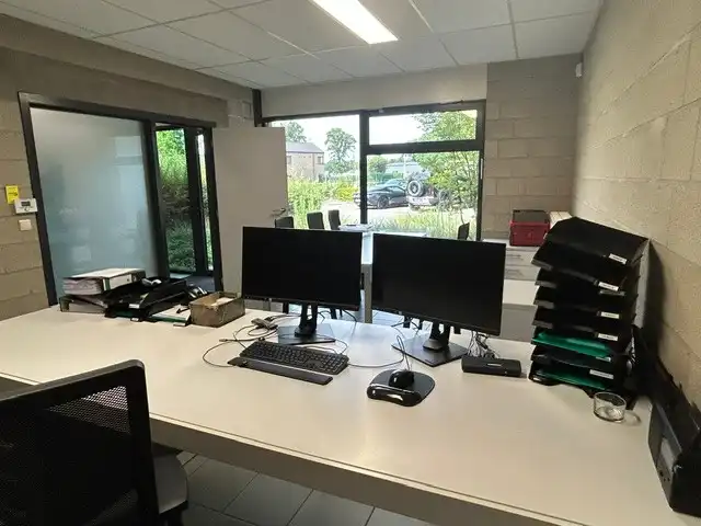 REPRESENTATIEF BEDRIJFSGEBOUW MET KANTOREN EN DUURZAME ENERGIE OP TOPLOCATIE TE HEUSEN - ZOLDER foto 49