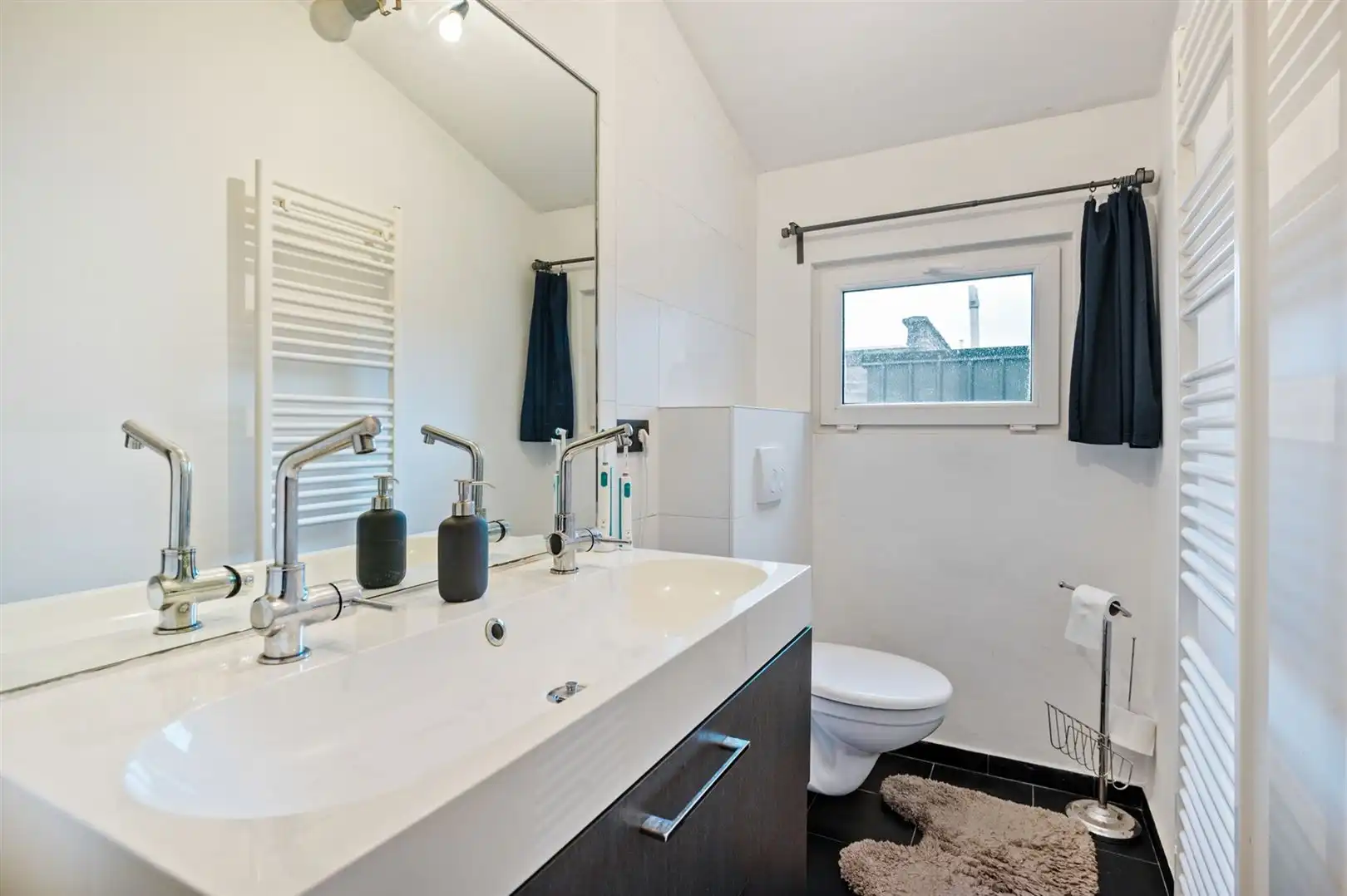 Centraal gelegen appartement ca. 65m2 met één slaapkamer  foto 9