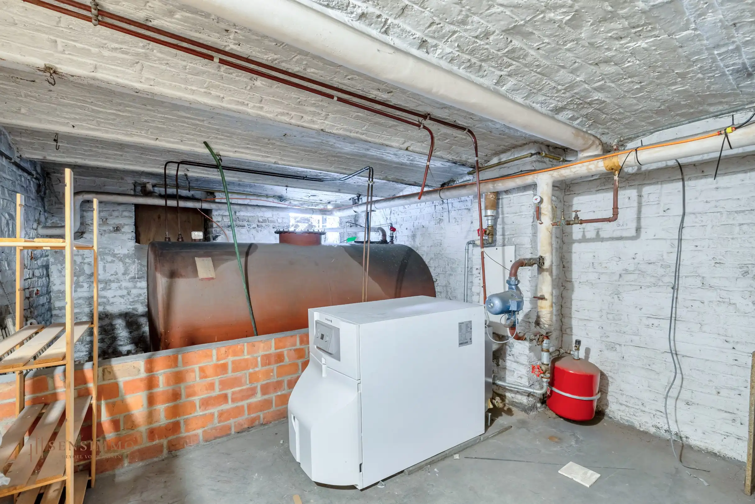 Statig herenhuis met karakter in het historische Tongeren foto 28