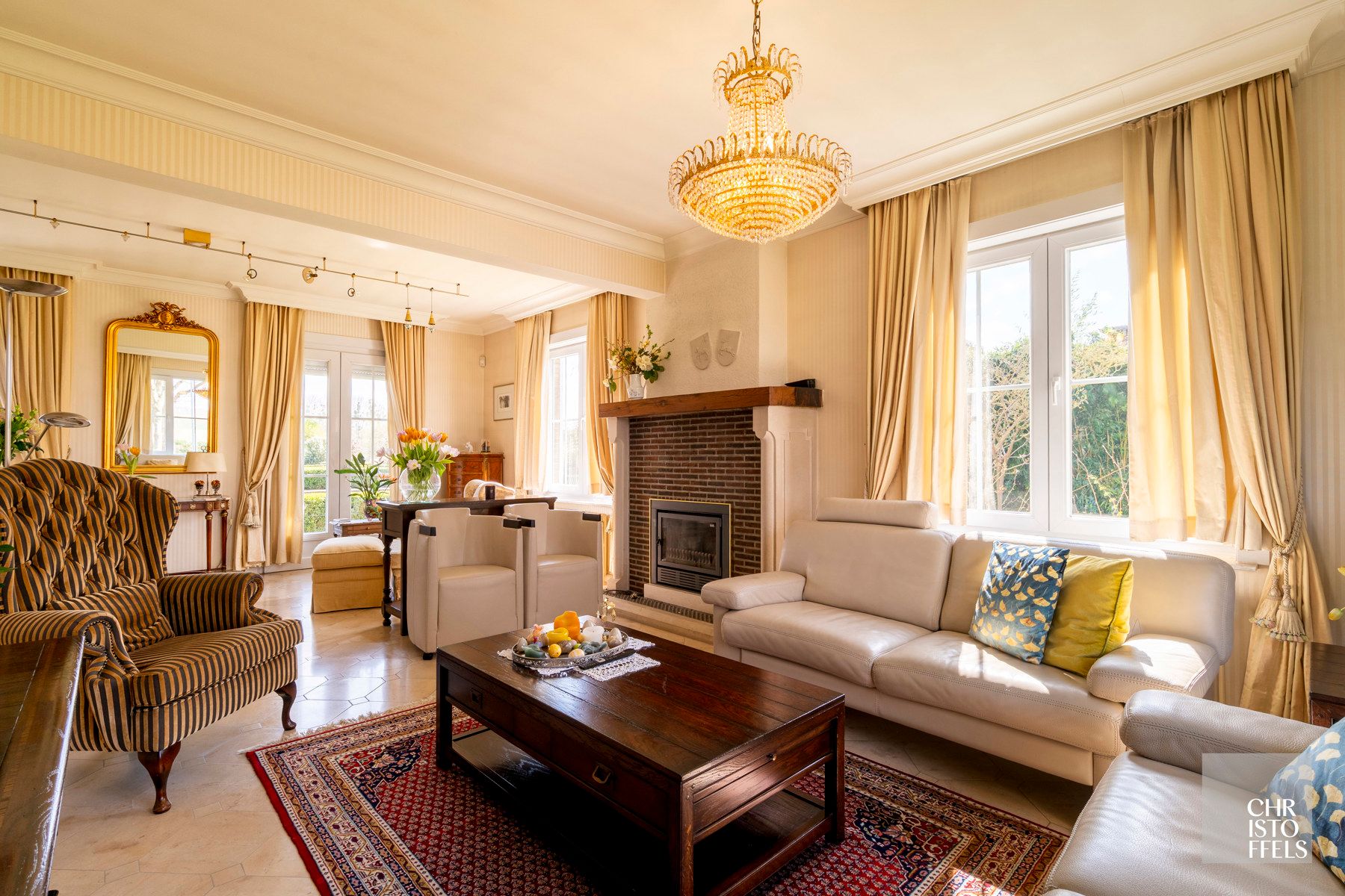 Riante vrijstaande woning mét vrij zicht op een perceel van 3679m²! foto 4
