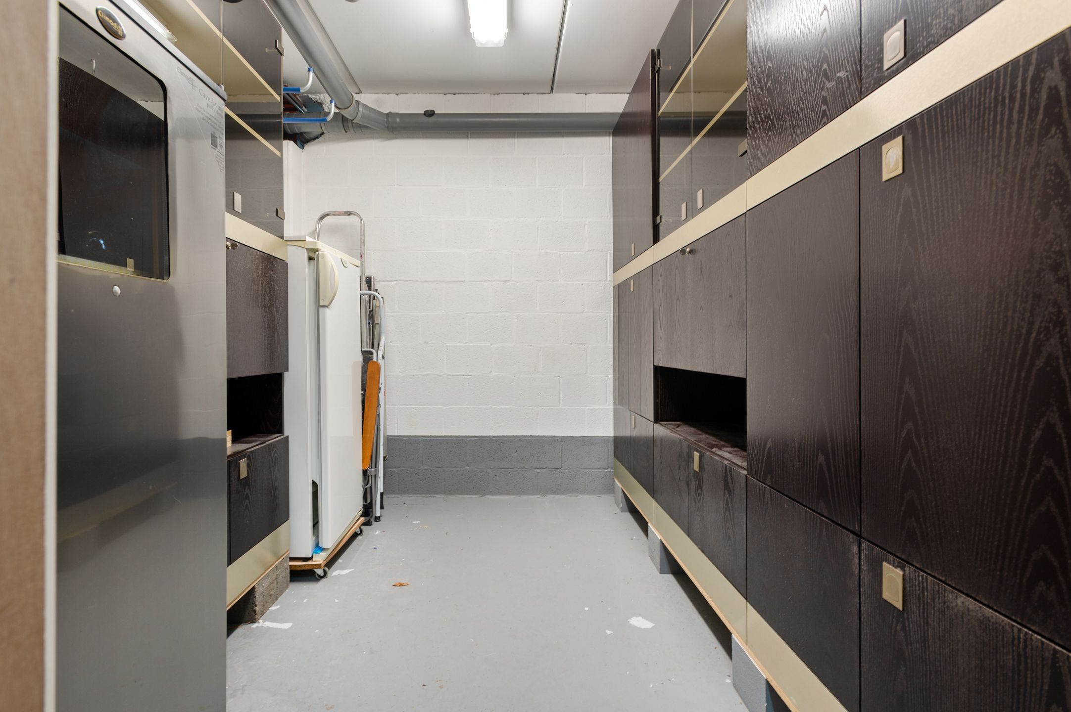 Duplexappartement met groot terras, zolder & 2 staanplaatsen foto 32