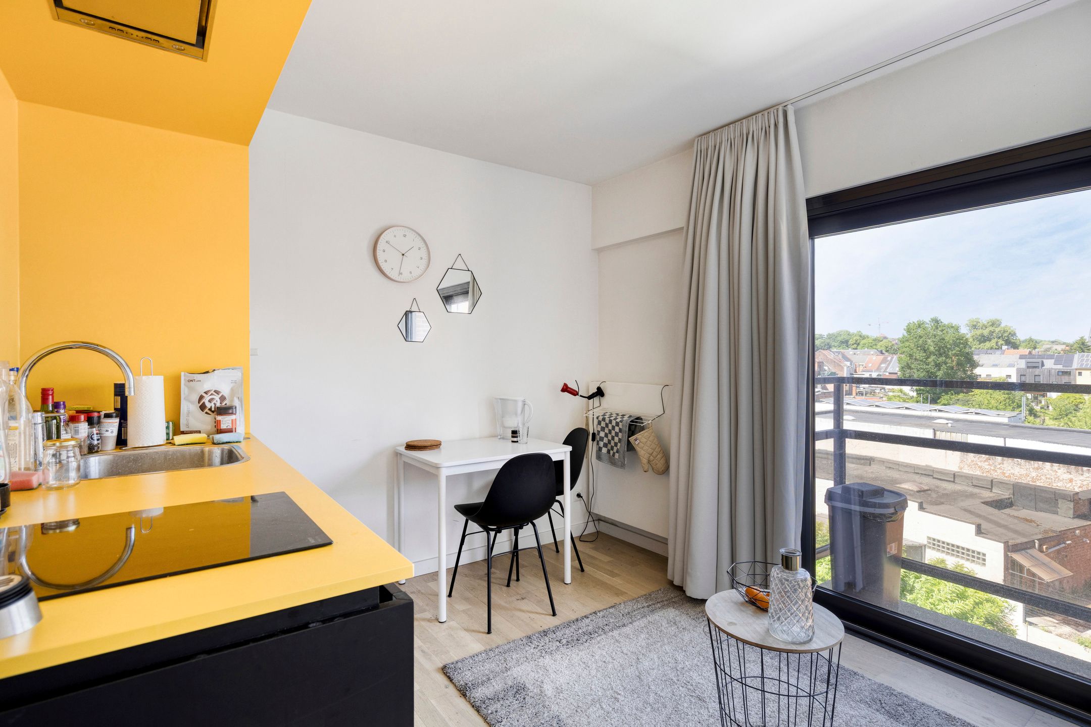 Uitstekend gelegen & volledig vernieuwde studio foto 6