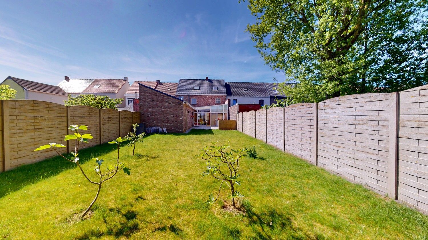 Zeer ruime woning met 5 slaapkamers! foto 18