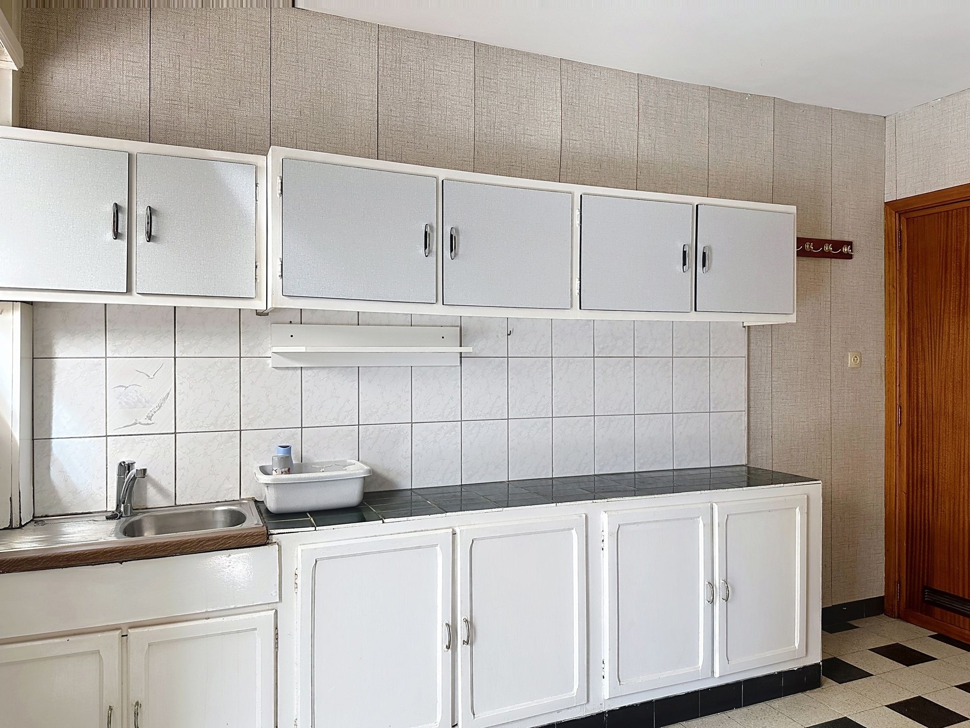 Te renoveren 3-gevel woning op interessante ligging foto 11