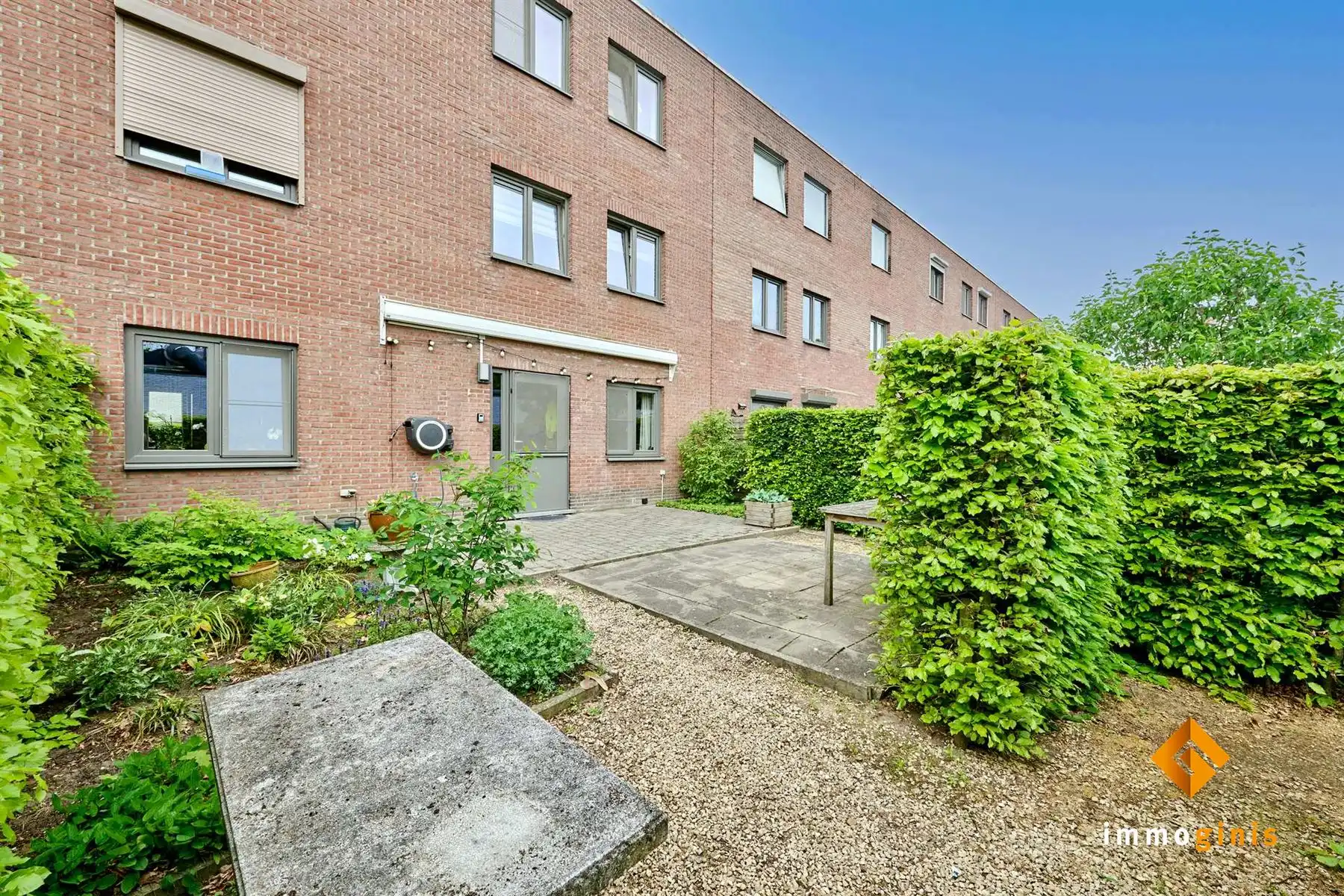 Gelijkvloers appartement met 2 à 3 slaapkamers en gezellig tuintje, in het centrum van Hamont. foto 17