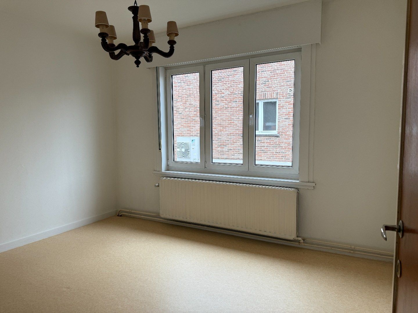 Woonhuis met 2 slaapkamers en garagebox foto 21