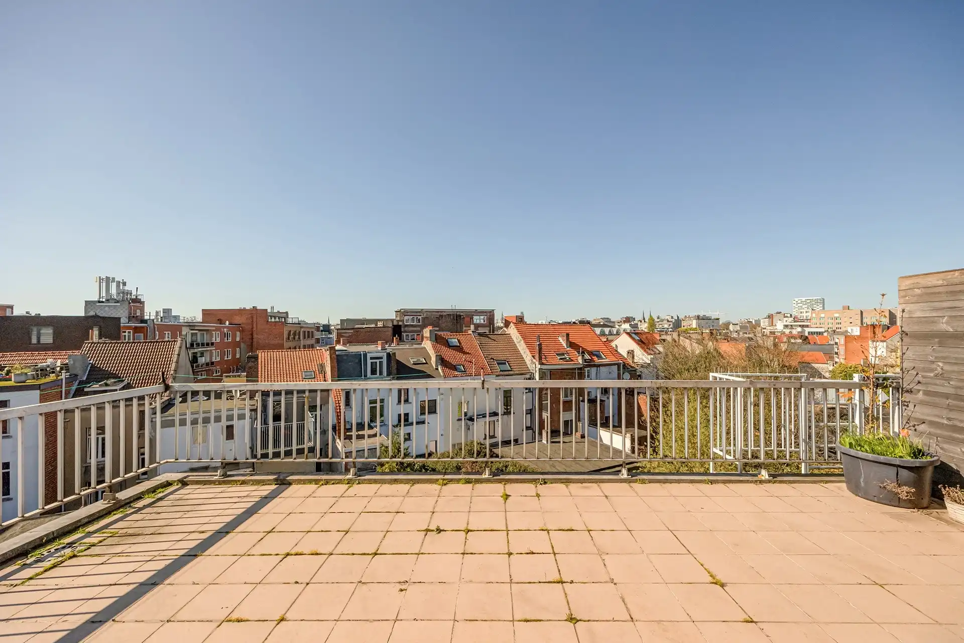 Op te frissen penthouse met 52 m² buitenruimte in 2018 foto 28