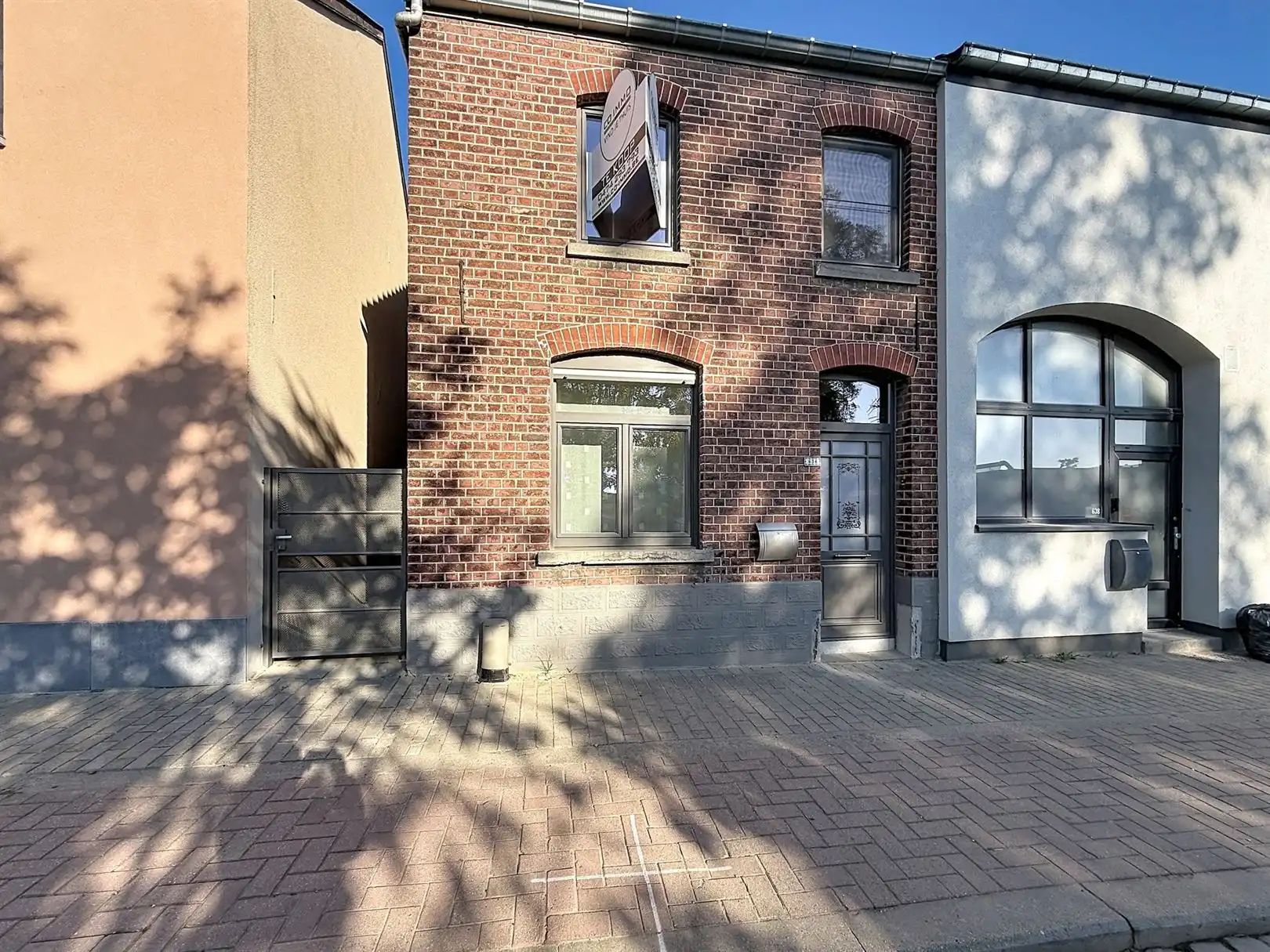 Op te frissen woning met binnenkoer, tuin, 3 slpks foto 28
