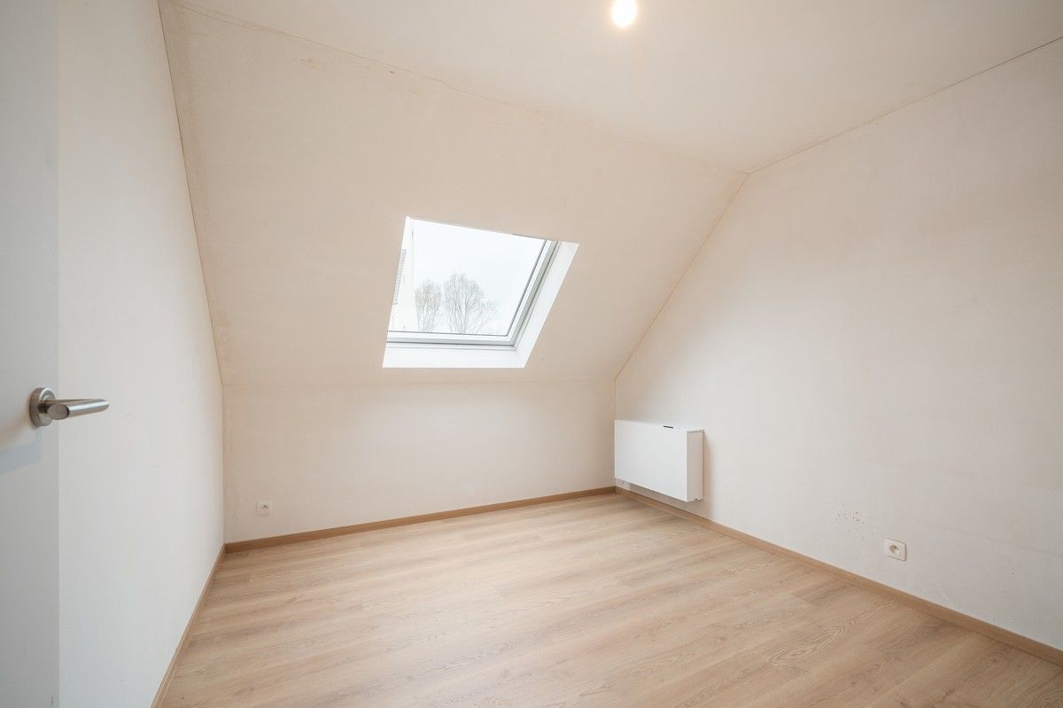 Hectaar realiseert vier moderne halfopen woningen In Oekene foto 12
