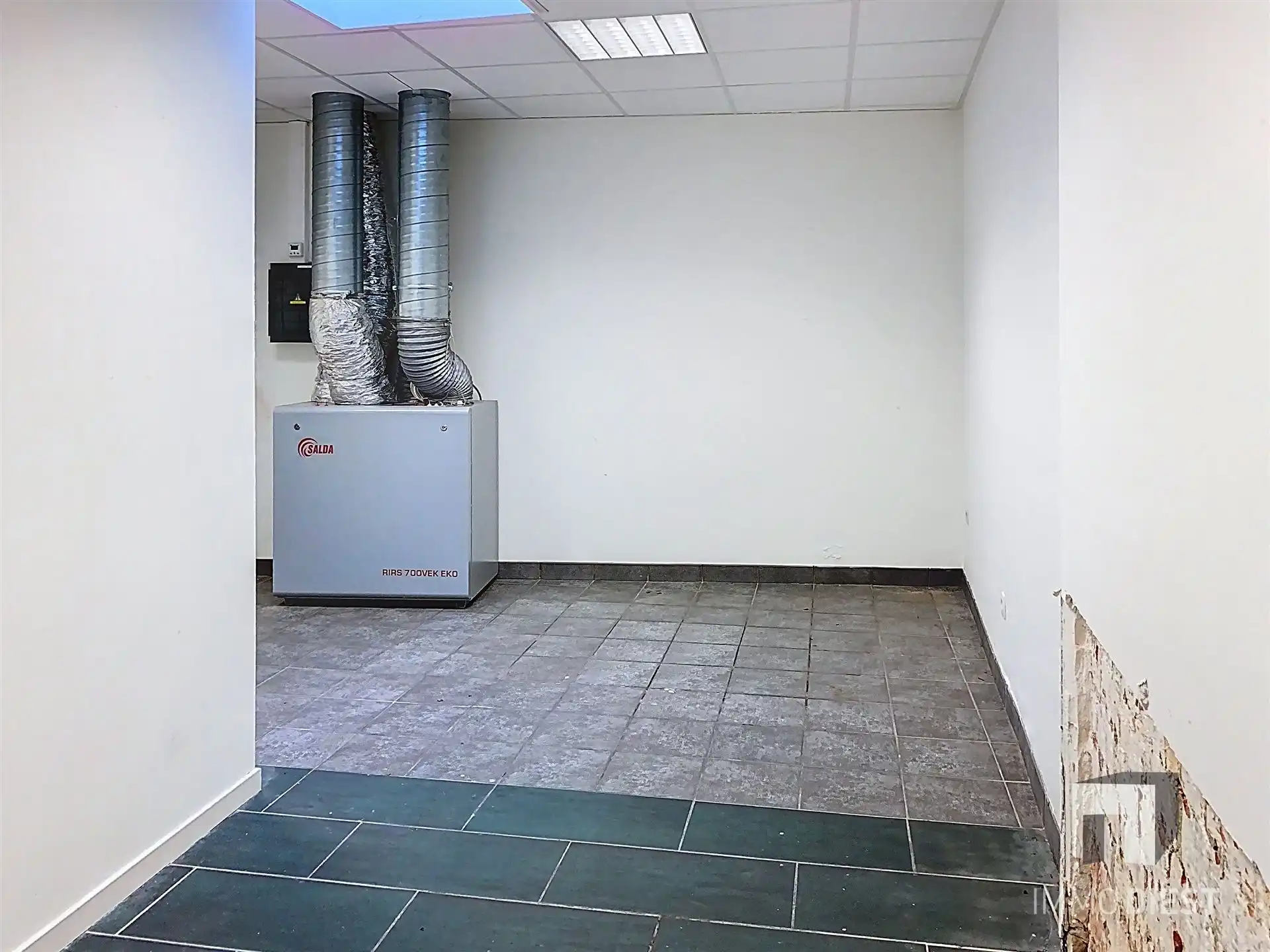 Ruim handelsgelijkvloers op Markt te Diest foto 12