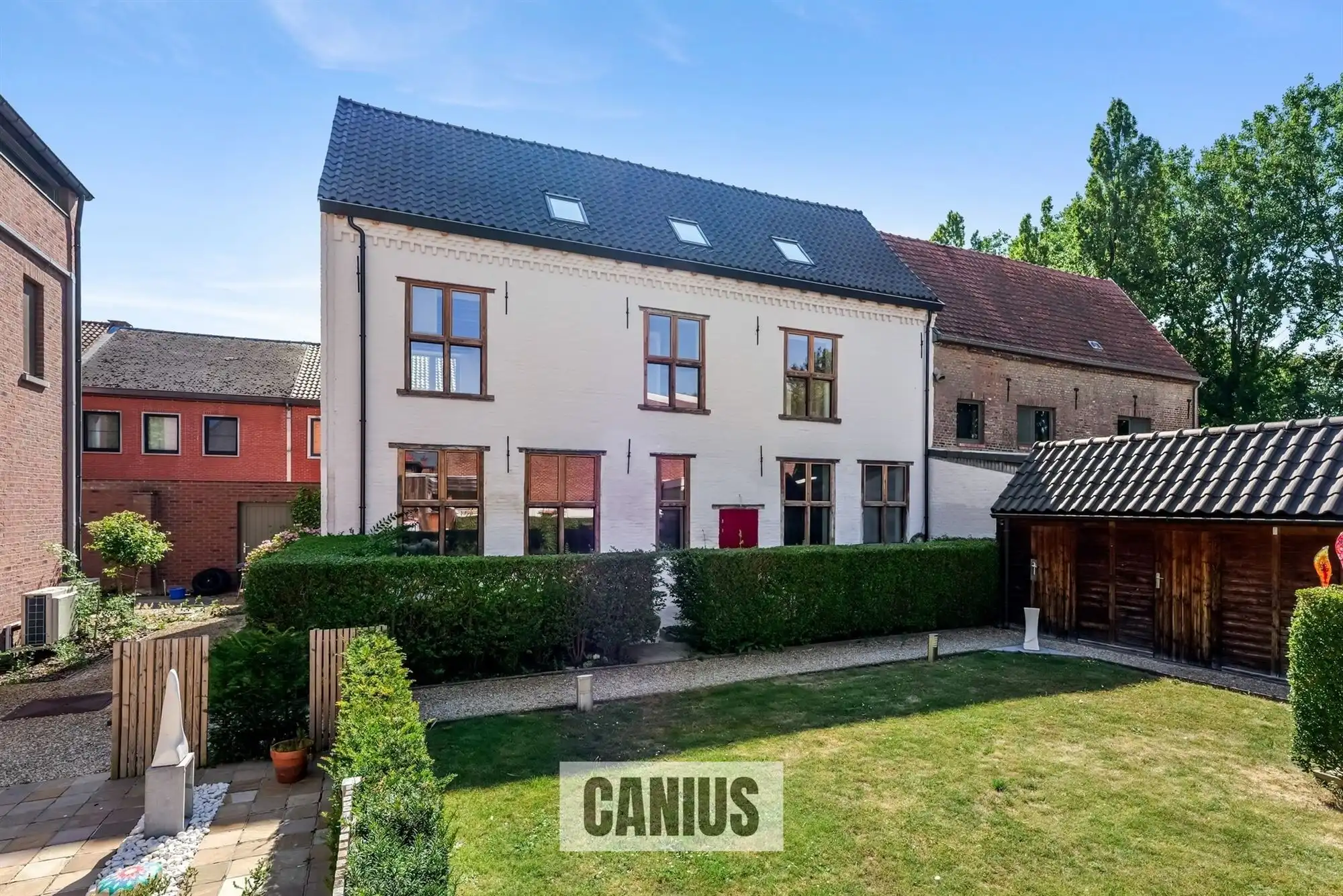 STATIGE WONING MET 3 SLKS EN TERRAS  foto 34