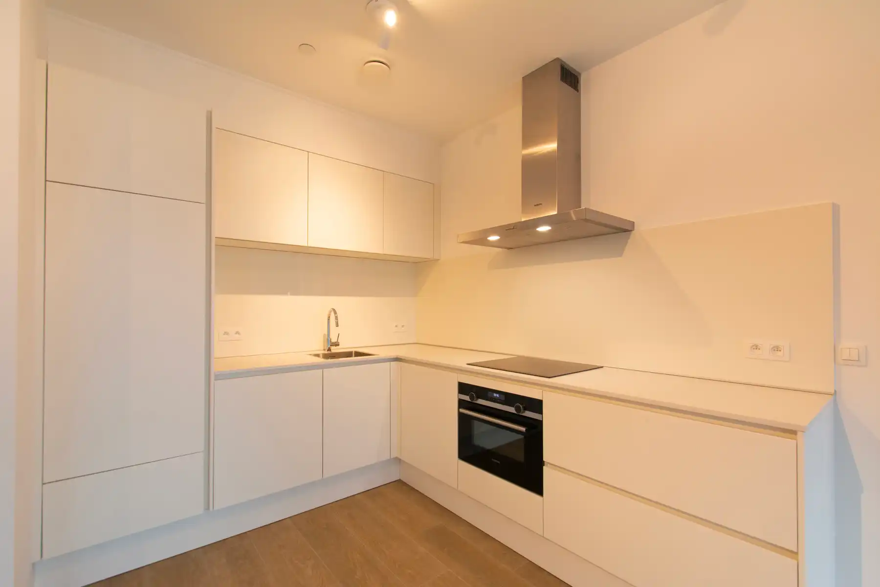 1-slpk app. met terras en zicht op Schelde foto 7