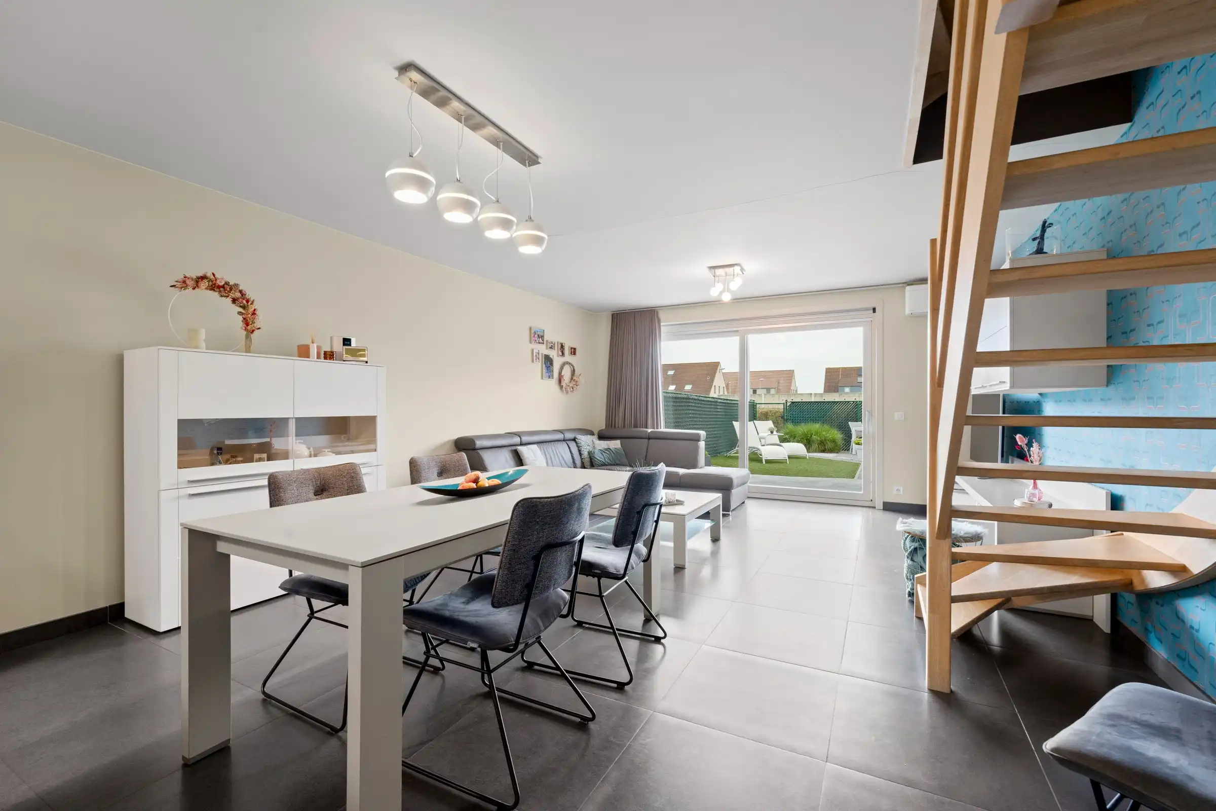 "Wonen aan zee: recente woning met tuin" foto 2