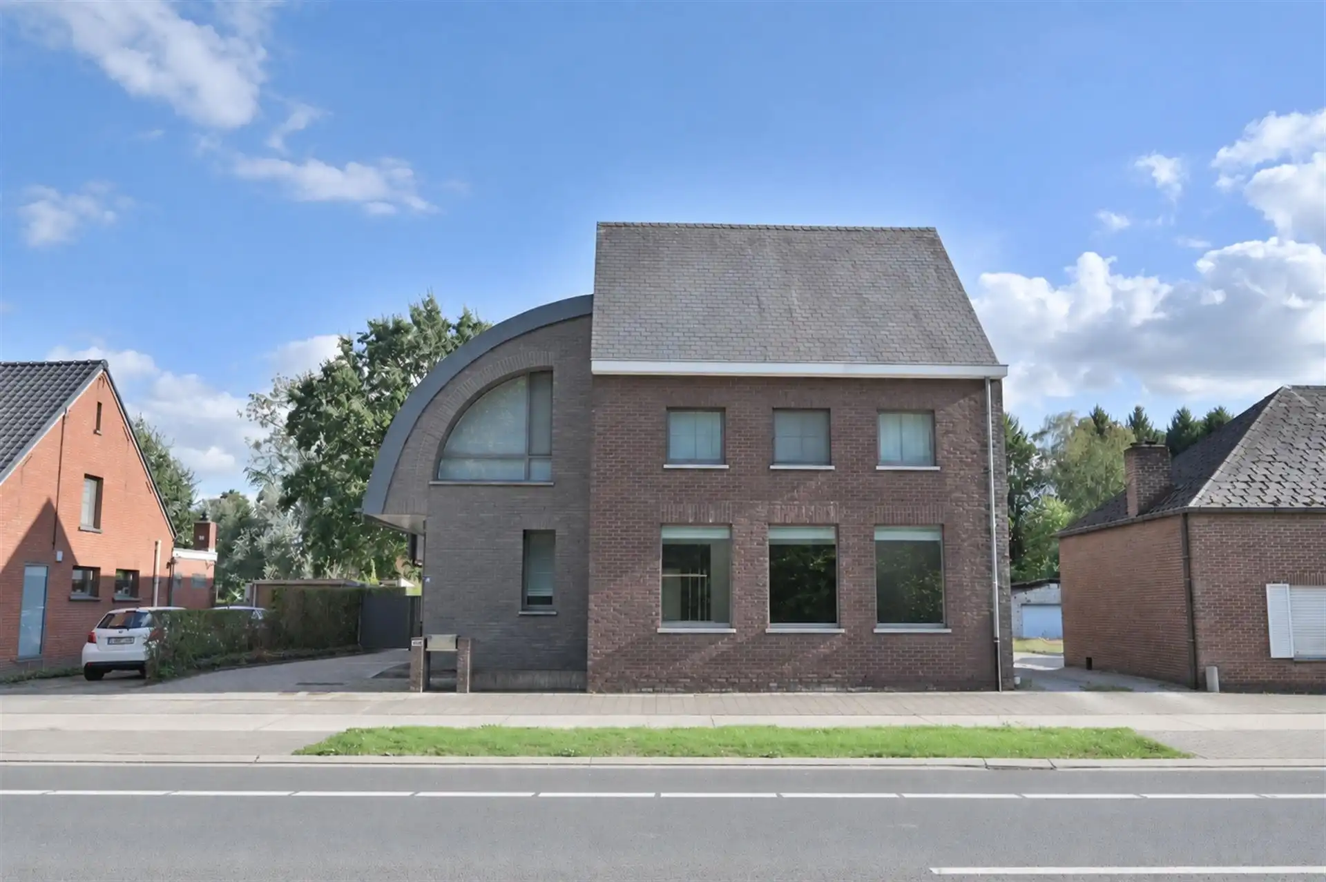 Royale, stijlvolle villa op 4.022 m² in Herselt foto 2