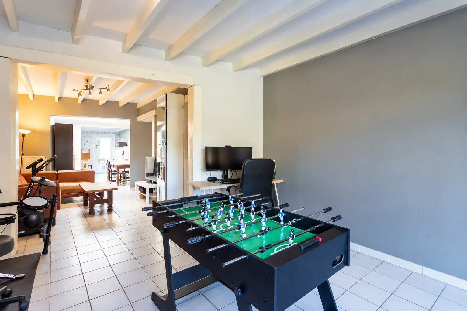Op te frissen woning met 3 slpk te Halle foto 3