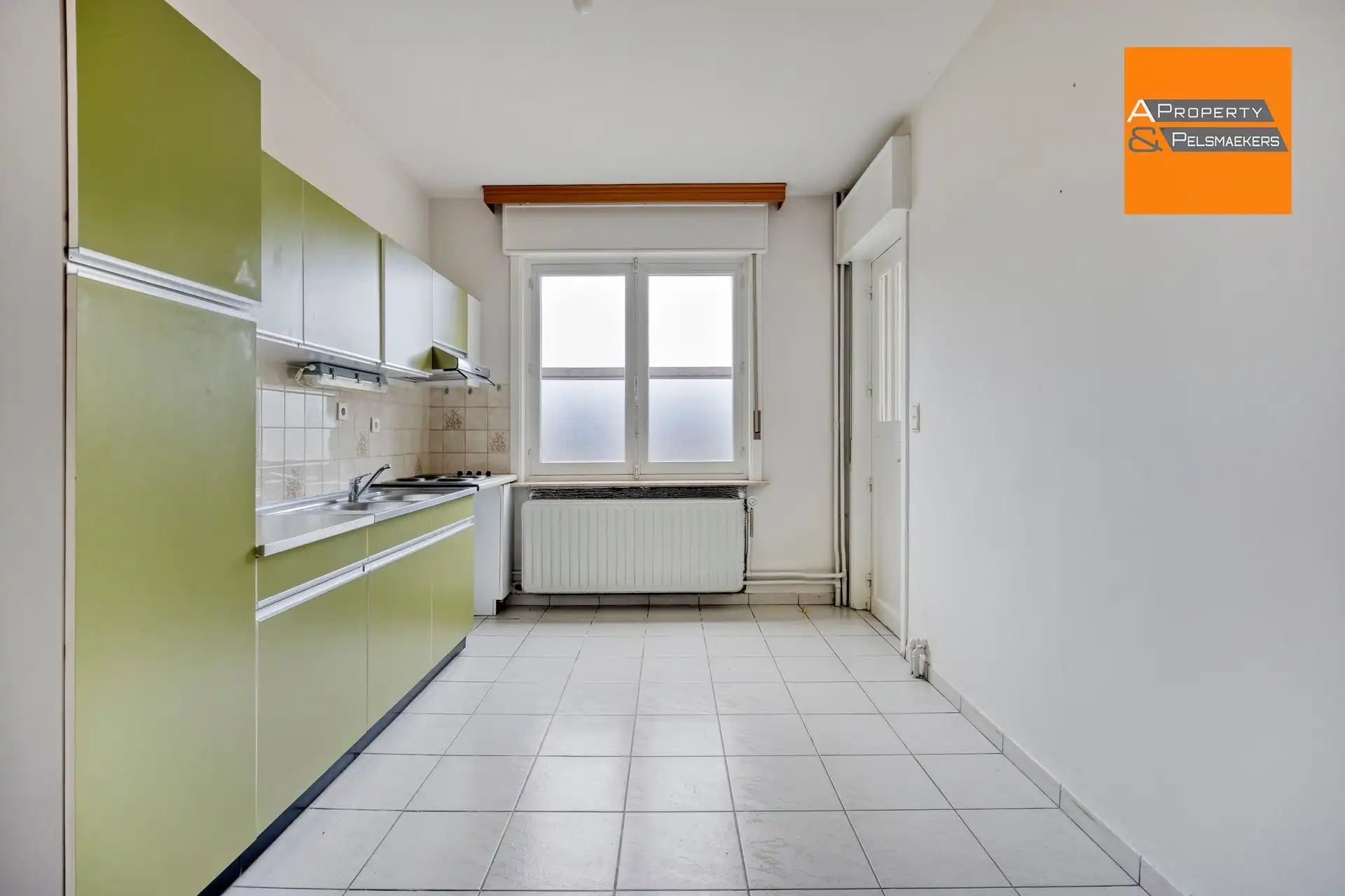 Kleine opbrengsteigendom met 2 appartementen te renoveren foto 11