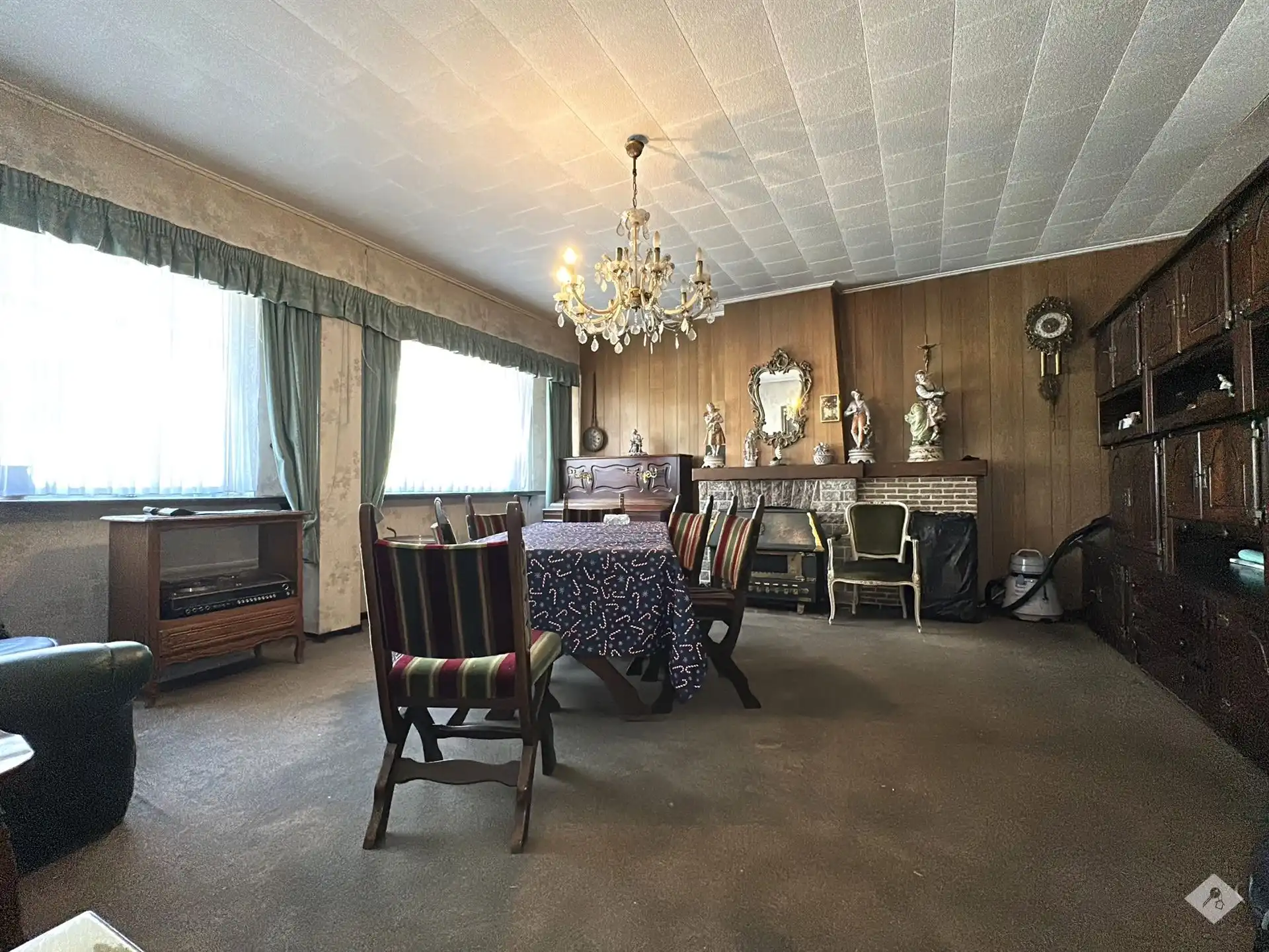 Te Renoveren Woning te Koop in Lebbeke foto 3