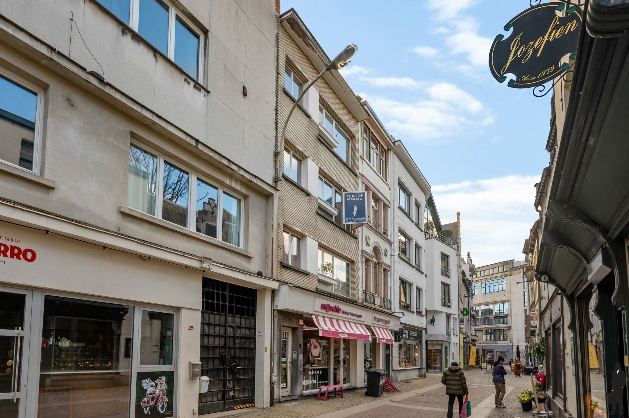 Exclusief appartement met dakterras en panoramisch zicht op de kathedraal foto 3