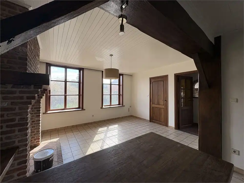 Lichtrijke gezinswoning met 4 slaapkamers + garage foto 3