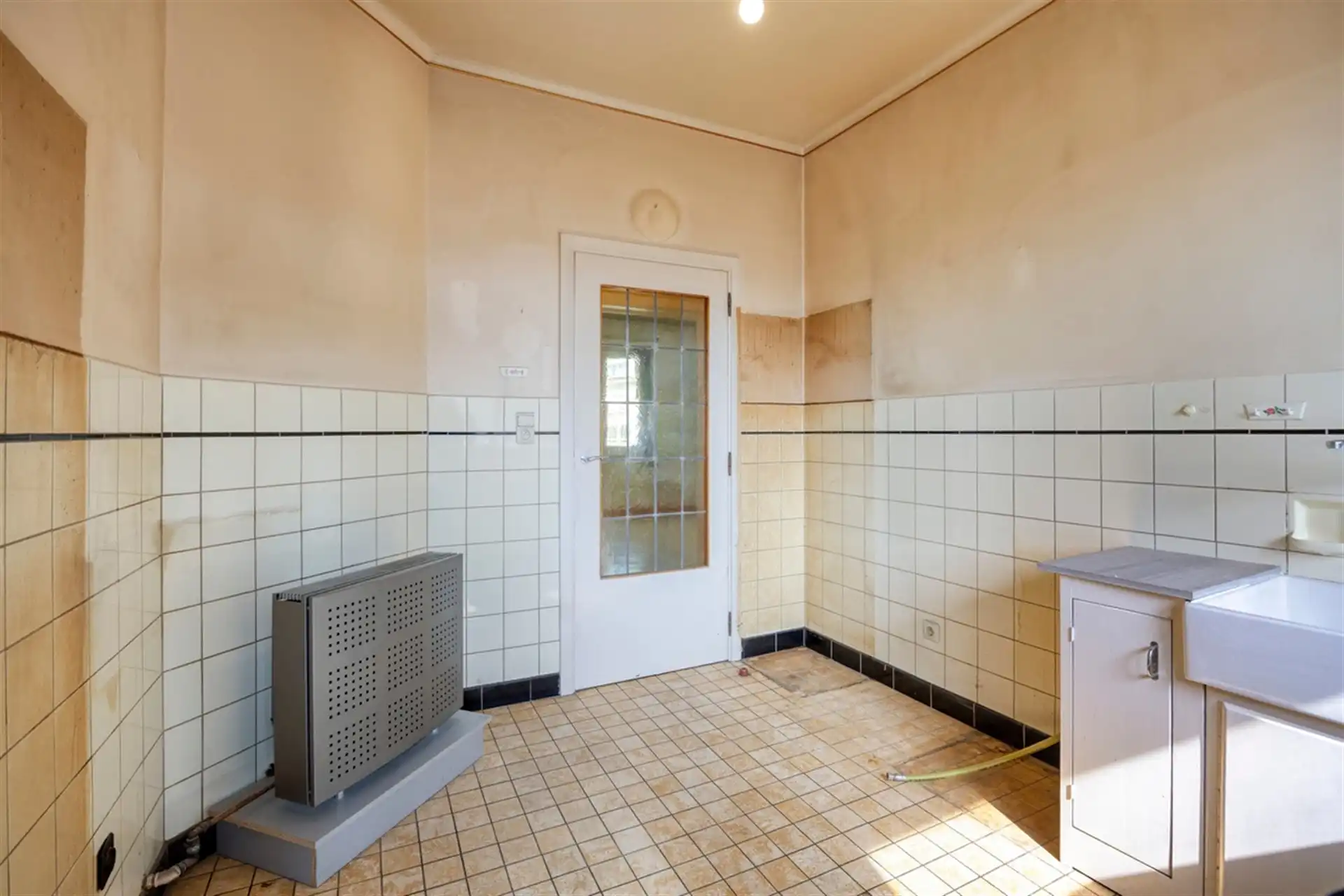 Te renoveren appartement met 2 kamers op centrale ligging in Wemmel foto 6