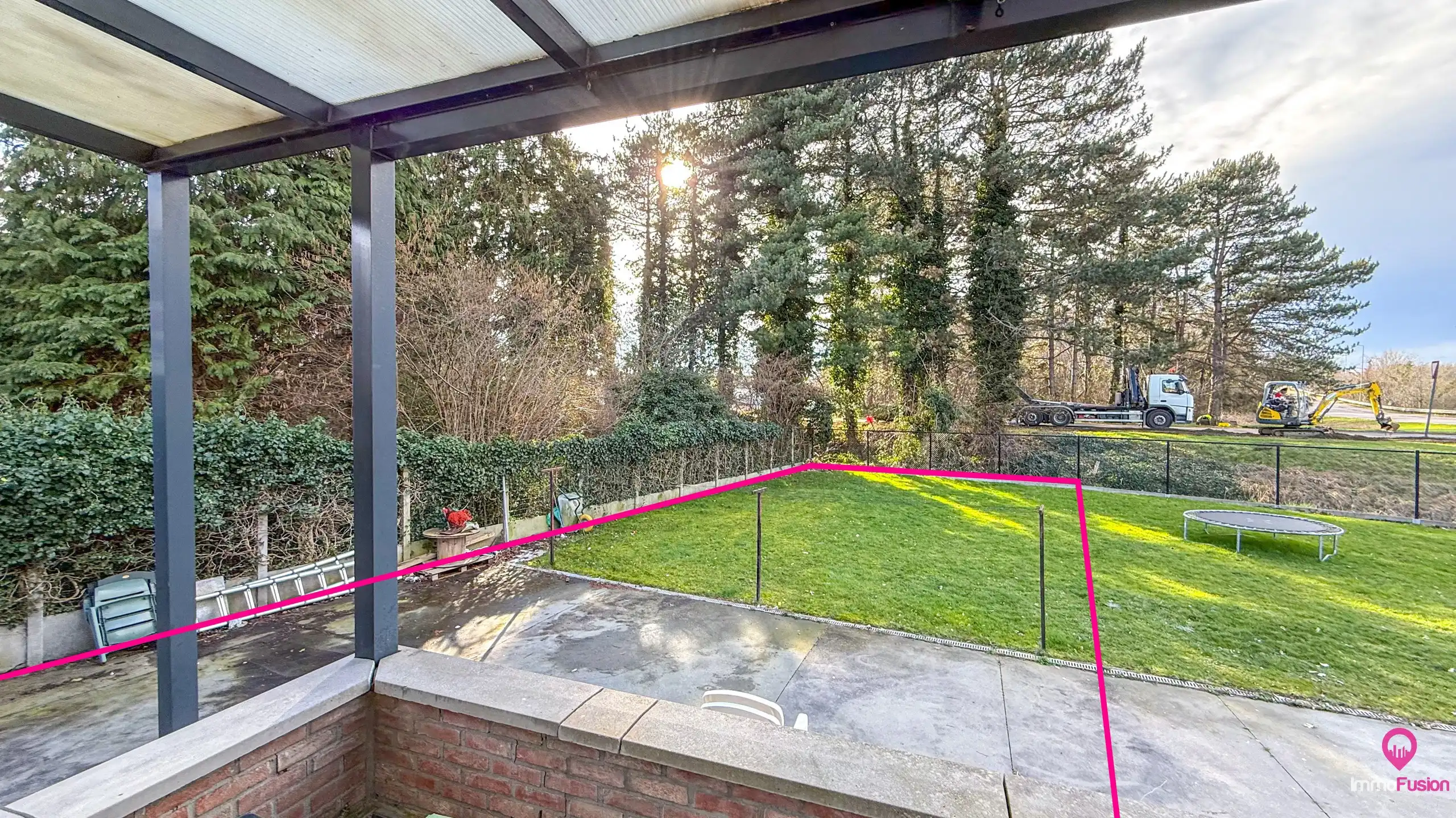 Instapklare woning met 3slpks, kelder en mooie tuin in Ham! foto 38
