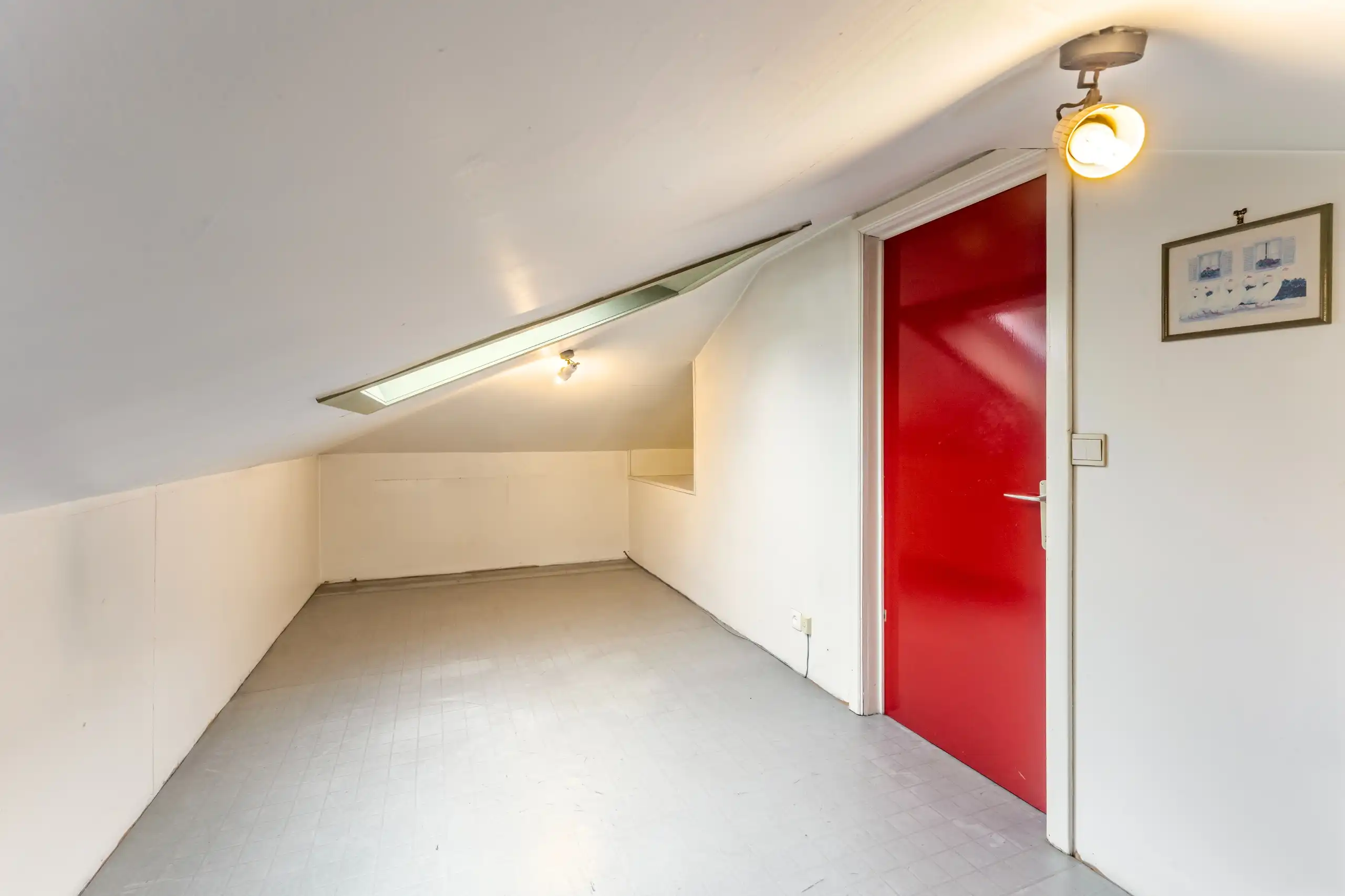 Verzorgde bungalow op 585 m2 met 3 slaapkamers en zonnige tuin nabij het centrum foto 19
