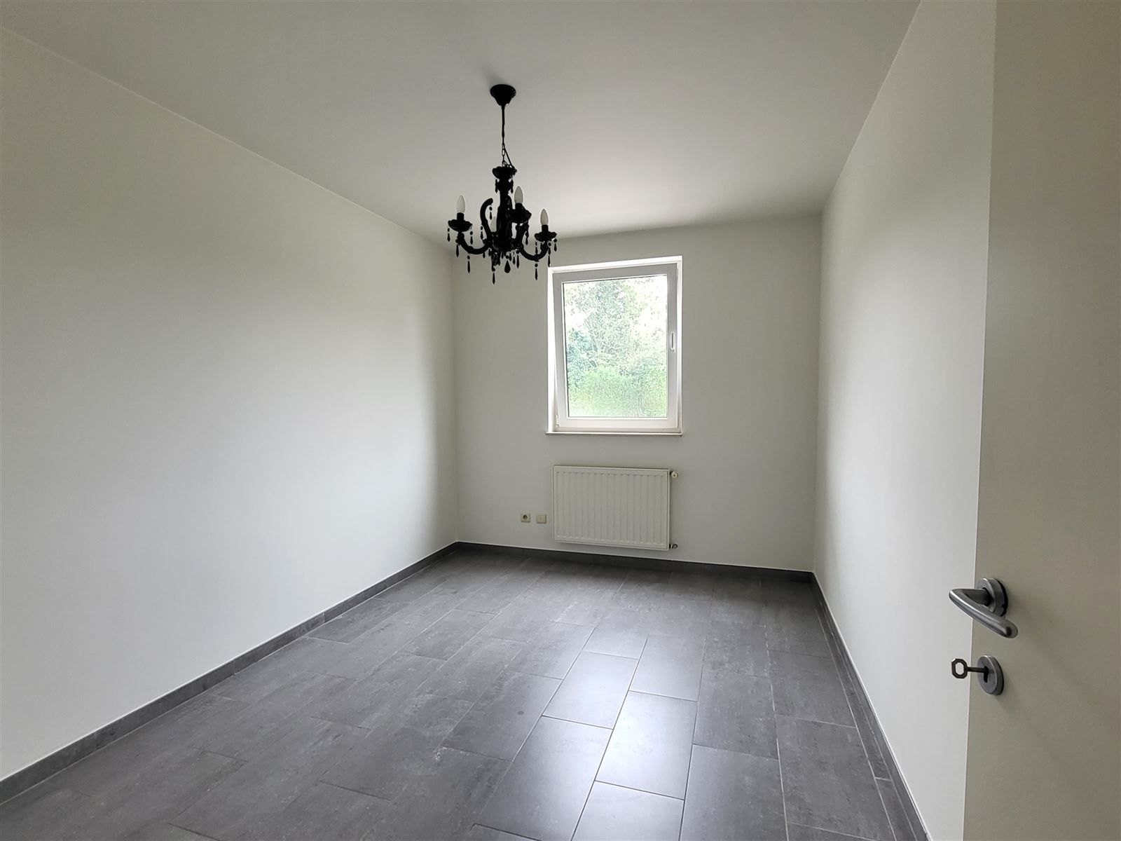 Gelijkvloers appartement, 2 slaapkamers met zeer ruim terras +/-25m².  foto 6