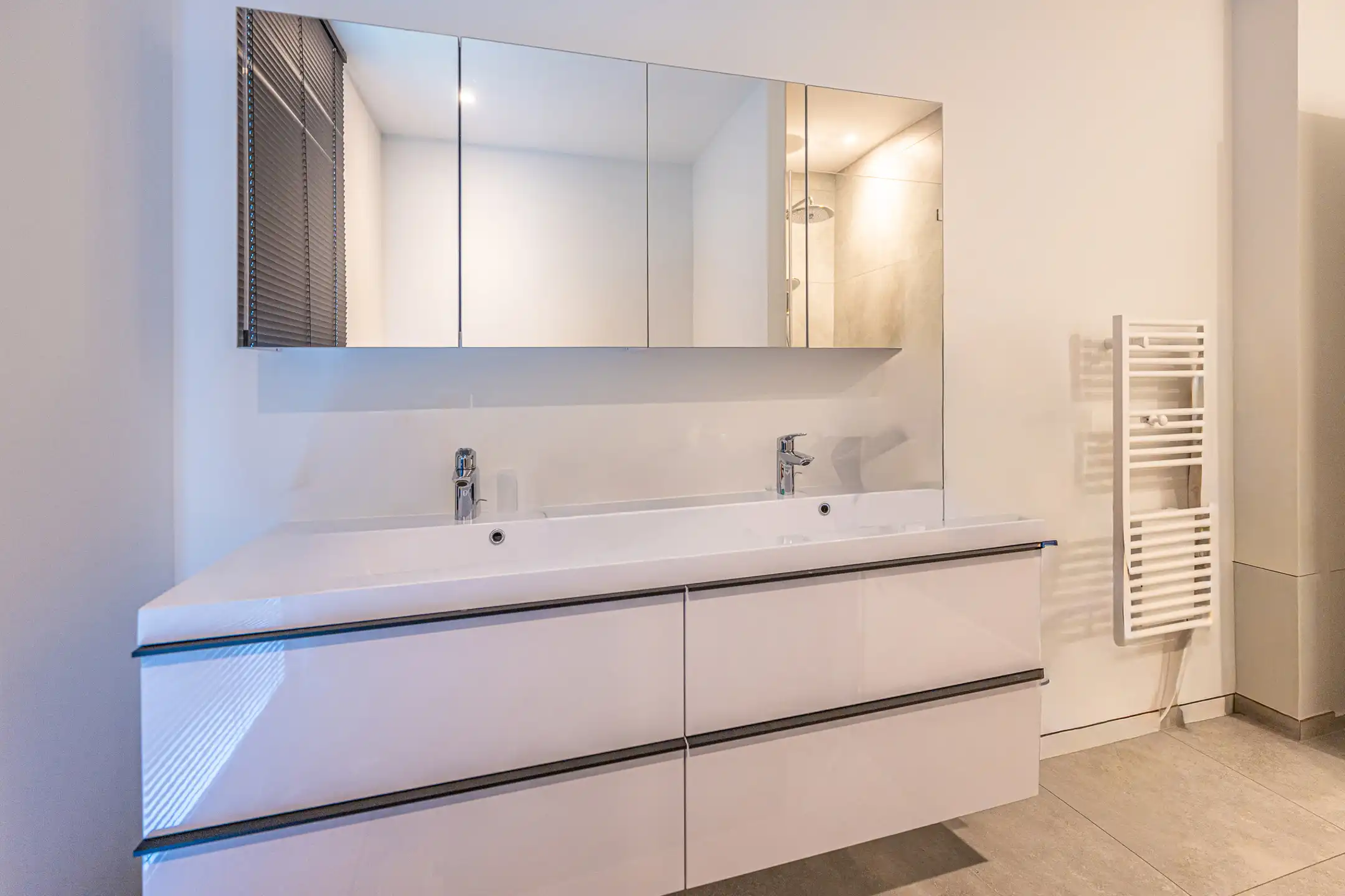 Moderne woning met 3 slaapkamers foto 7