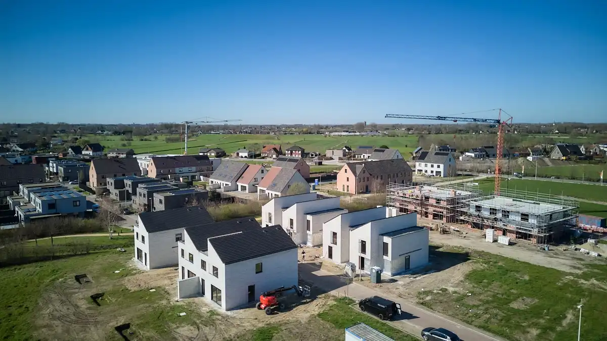 Stijlvol & energiezuinig wonen in een familievriendelijke wijk foto 12