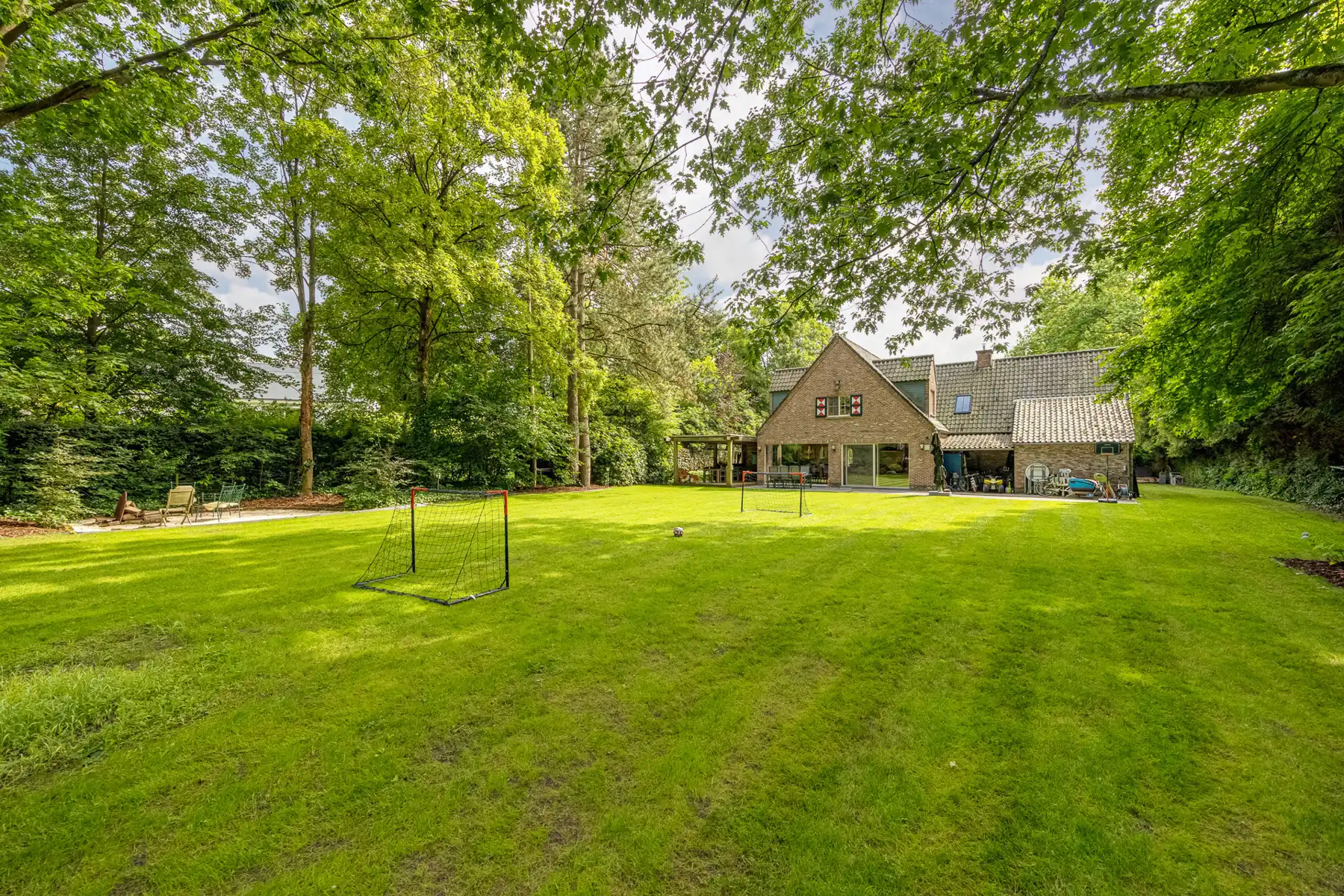 Exclusieve gemeubileerde villa op 2.050m² te Schilde-Bergen foto 27