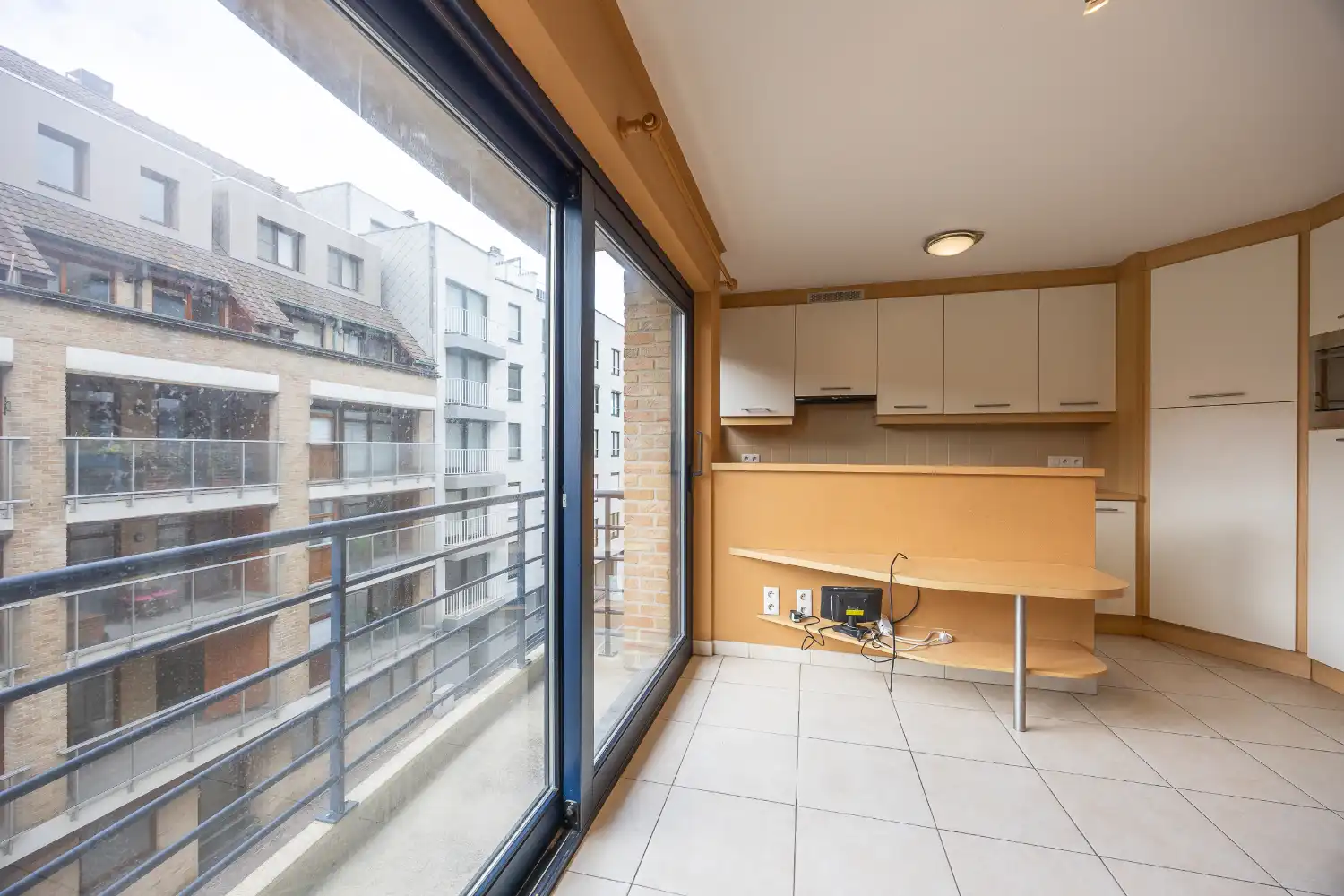 Twee slaapkamer appartement met lateraal zeezicht foto 9