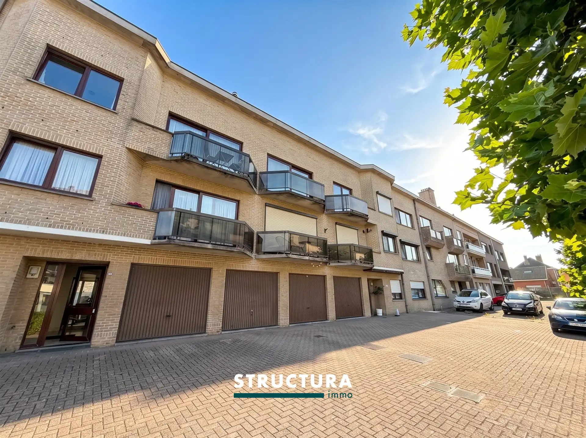 Duplexappartement met staanplaats  foto {{pictureIndex}}